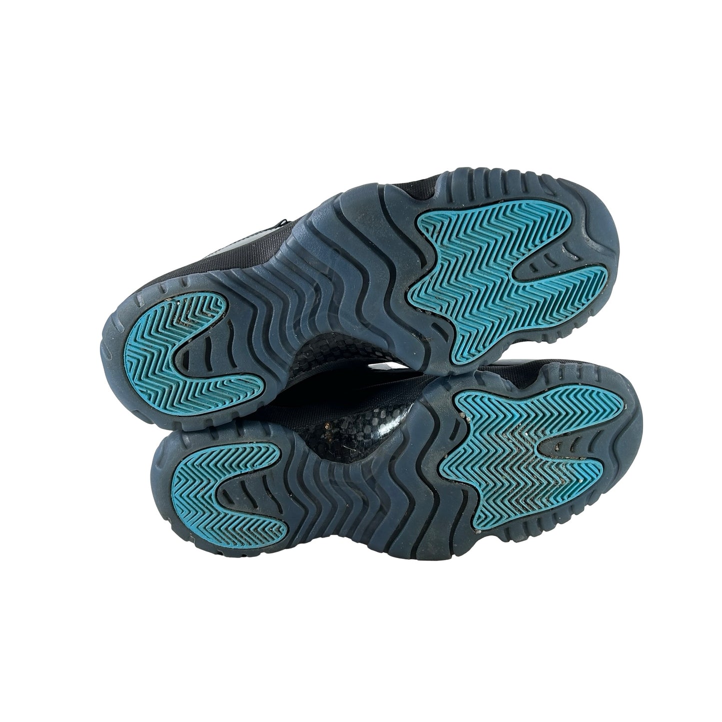 CT8012 047 Jordan 11 Retro Gamma Blue (2025) [USED] - 8.5 M (Used) (No Box)