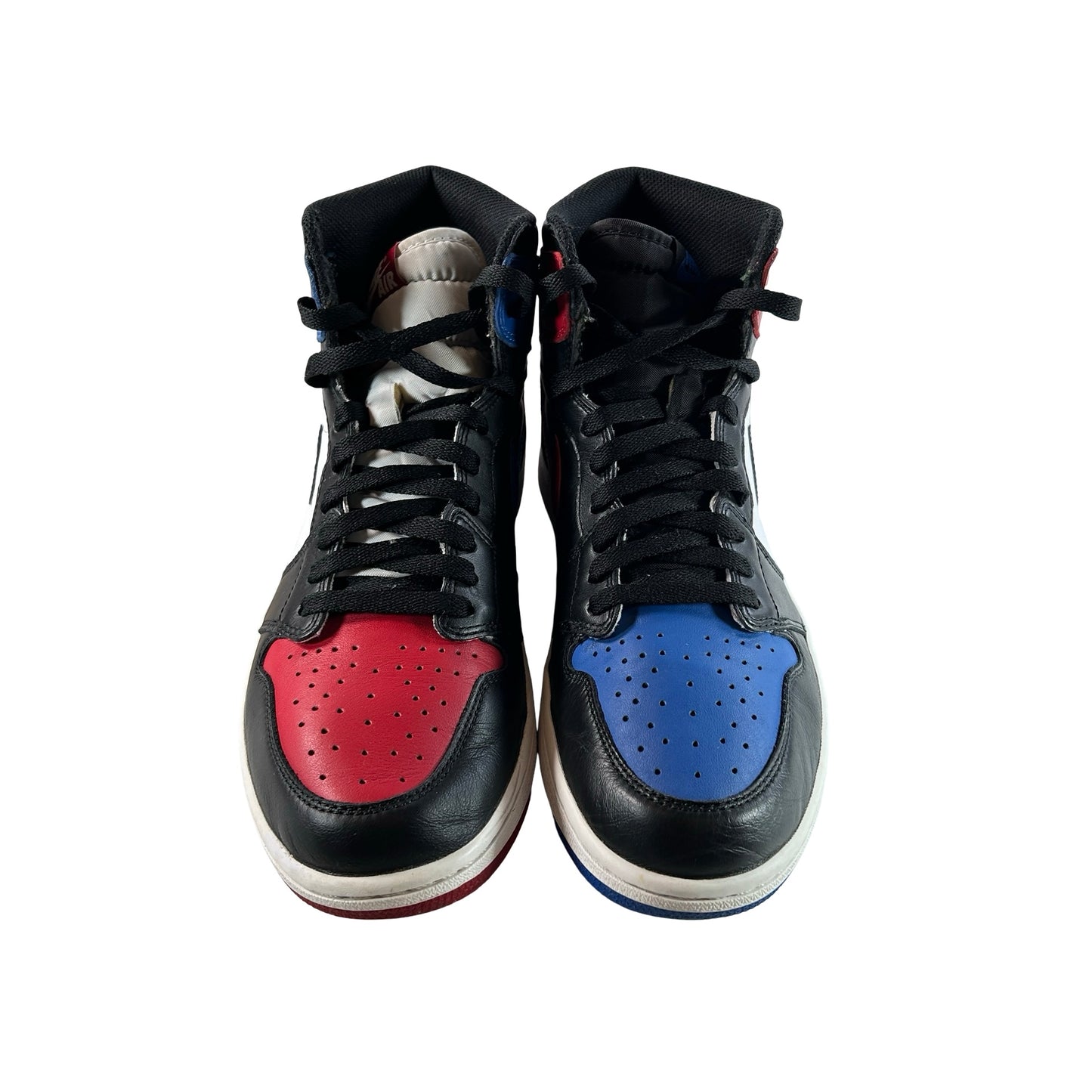 555088 026 Jordan 1 Retro Top 3 [USED] - 10.5 M (Used2)