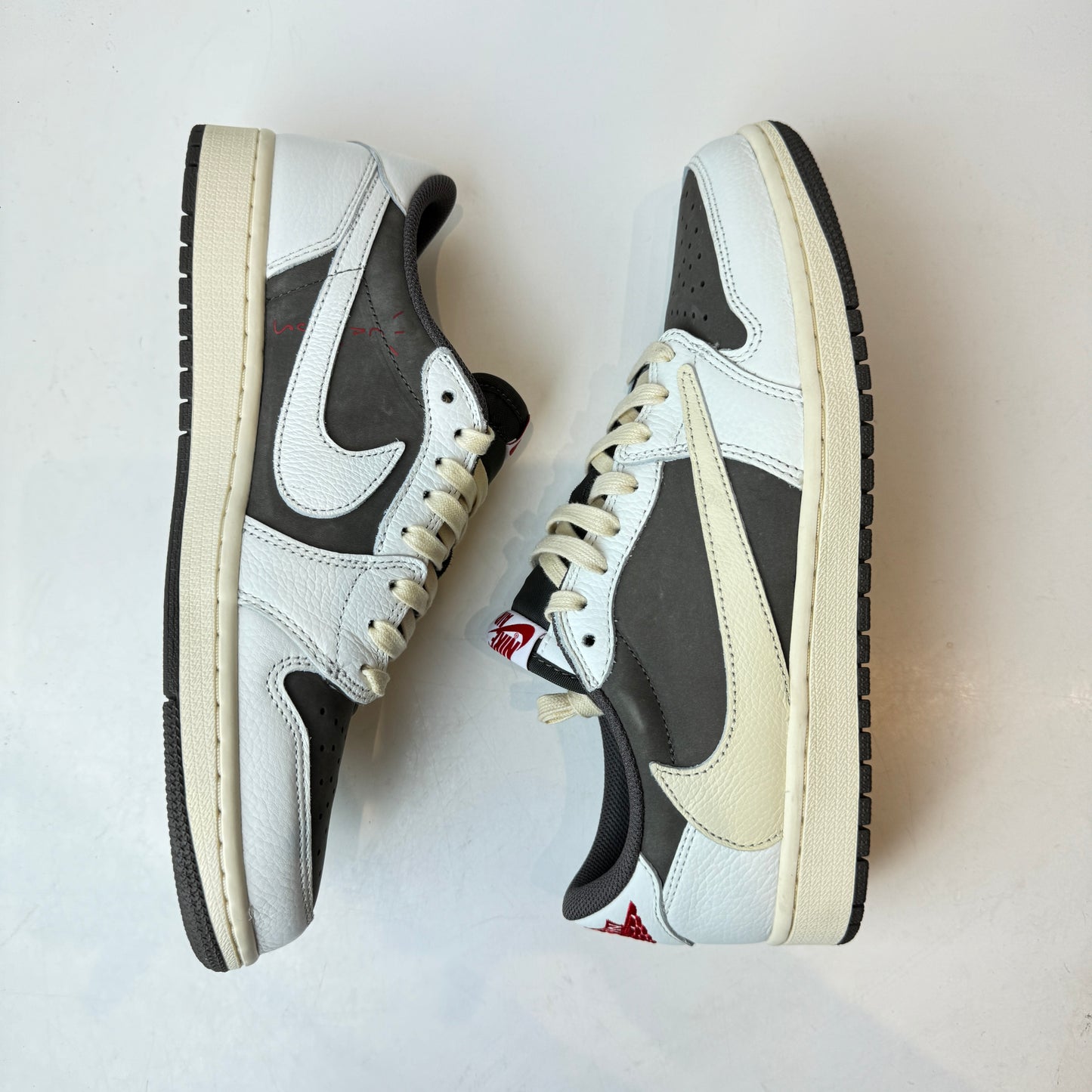 DM7866 162 Jordan 1 Retro Low OG SP Travis Scott Reverse Mocha [USED] - 10 M (VNDS)