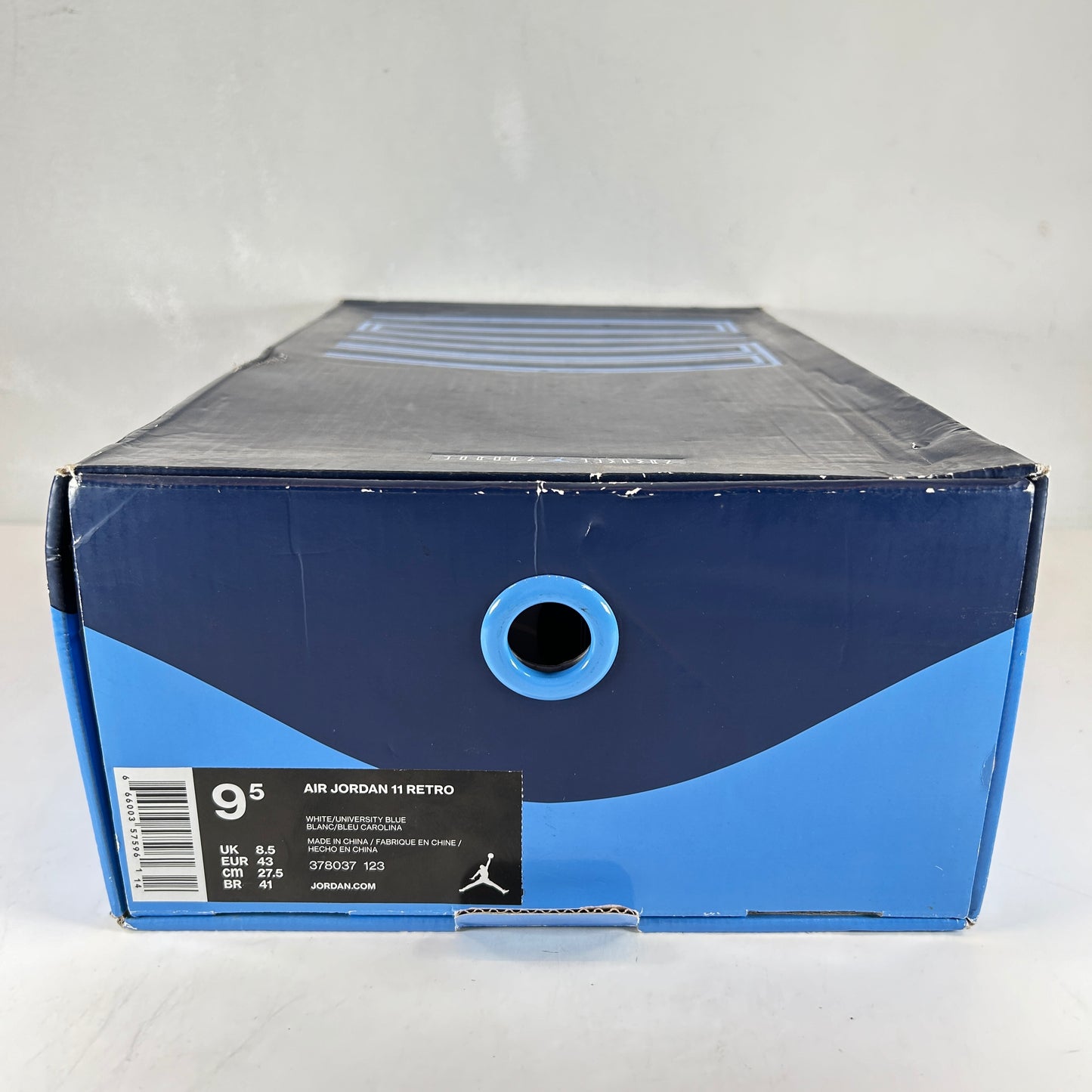 378037 123 Jordan 11 Retro UNC Win Like 82 [USED] - 9.5 M (Used)