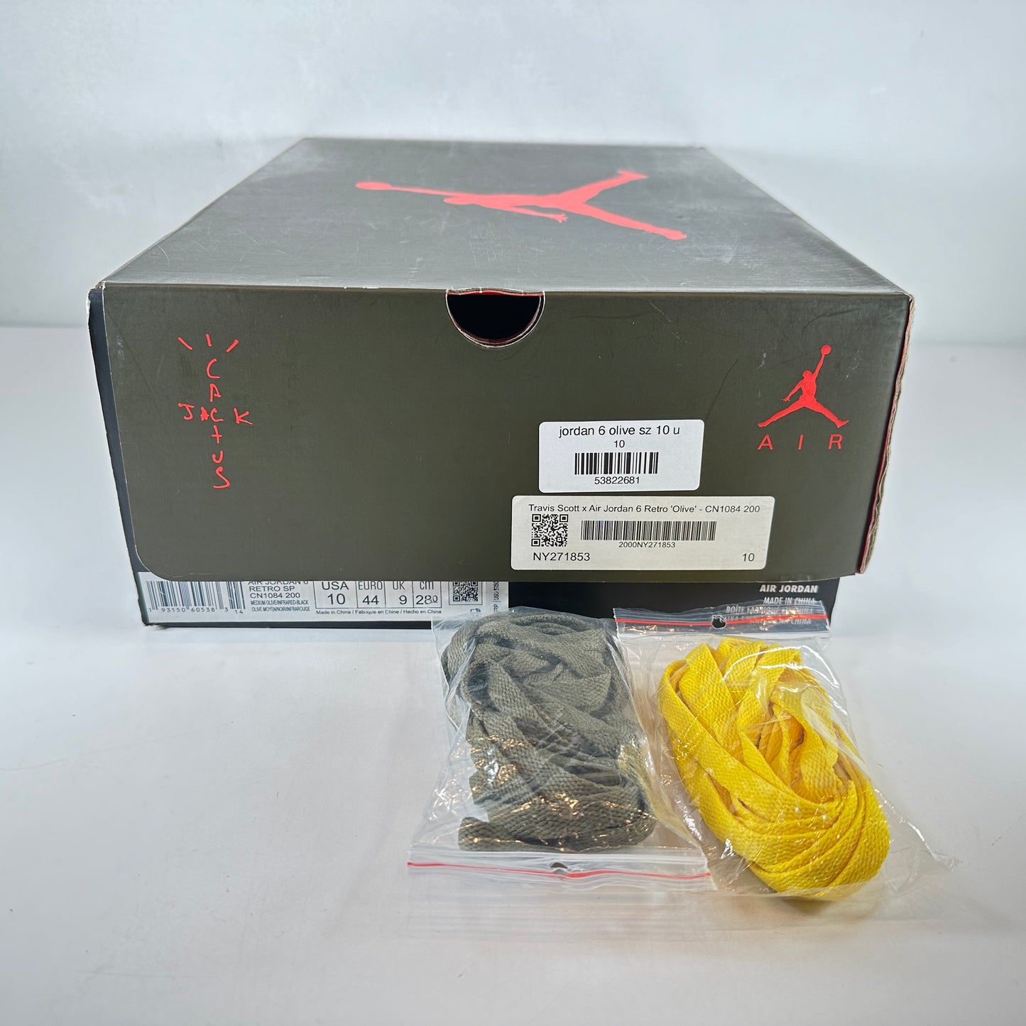 CN1084 200 Jordan 6 Retro Travis Scott [USED] - 10 M (Used)