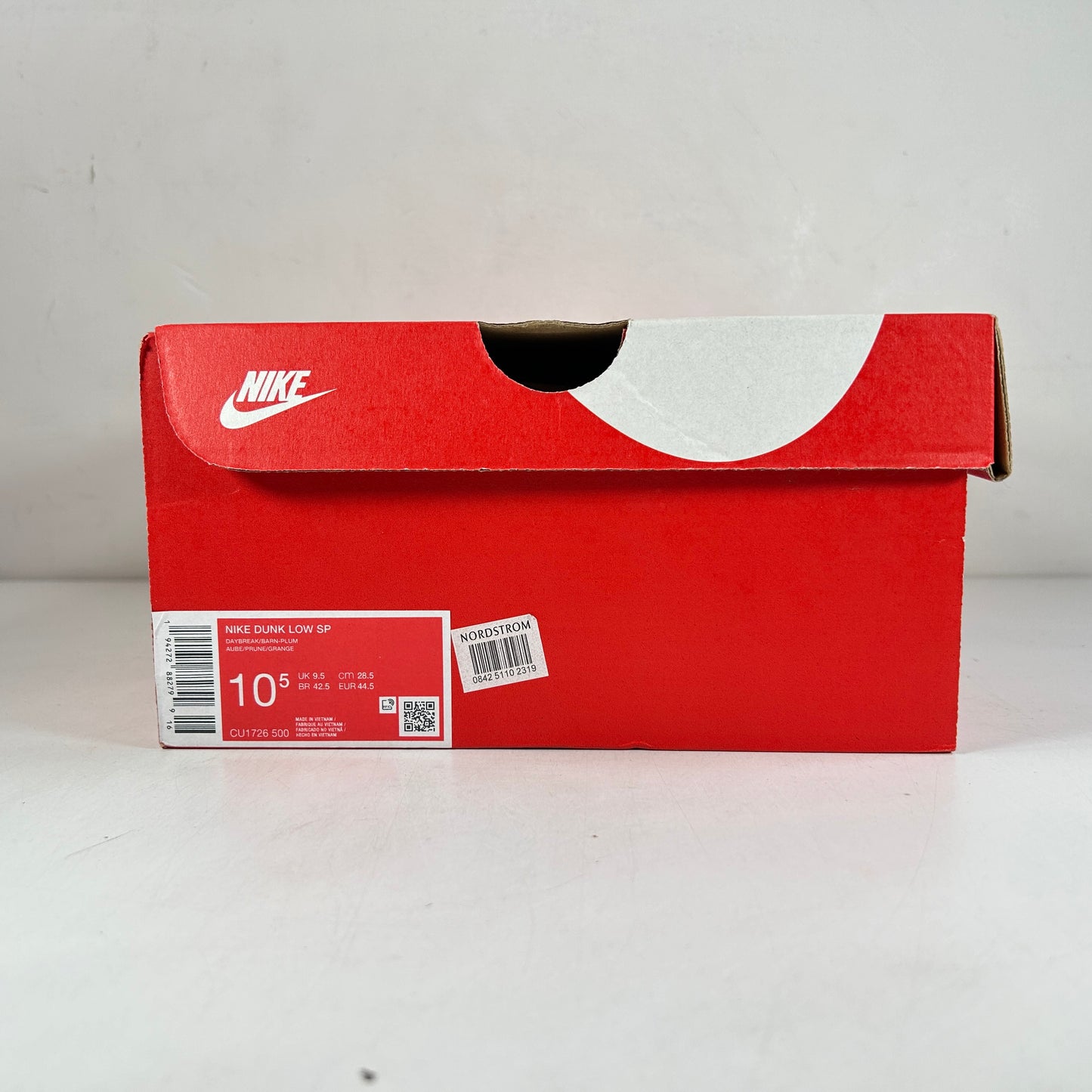 CU1726 500 Nike Dunk Low Plum (2023) [USED] - 10.5 M (Used)