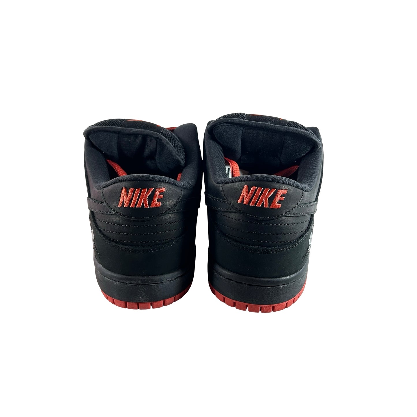 883232 008 Nike SB Dunk Low Black Pigeon [USED] - 10 M (Used)