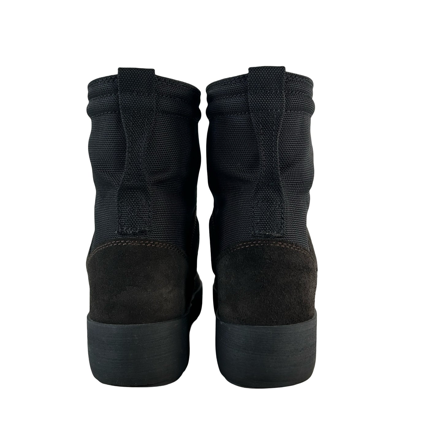 KW2581 022 Yeezy Season 3 Wmns Military Boot 'Onyx' [USED] - 37 (Used)