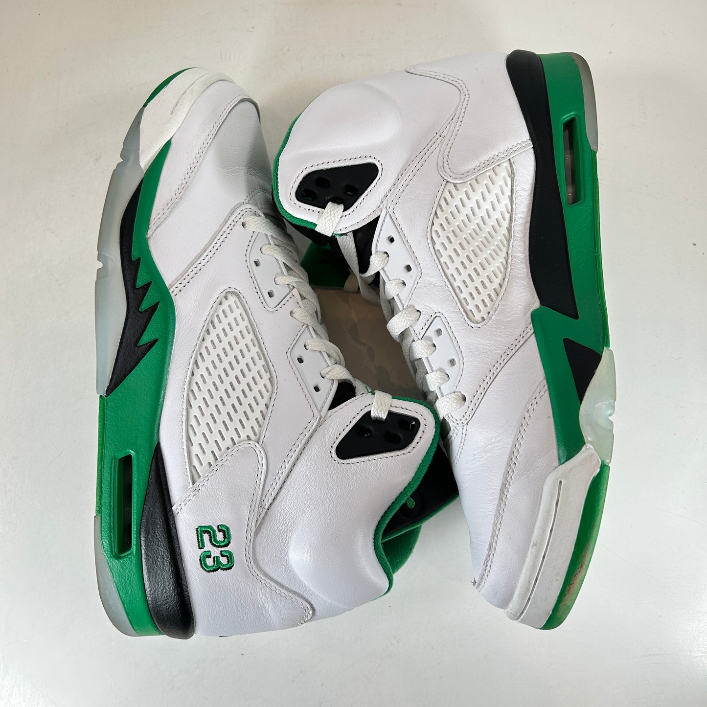 DD9336 103 Jordan 5 Retro Lucky Green (W) [USED] - 12 W (Used)