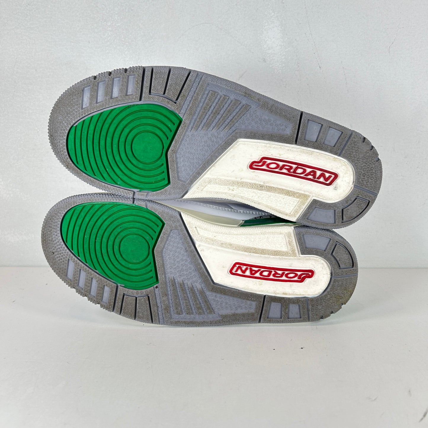CK9246 136 Jordan 3 Retro Lucky Green (W) [USED] - 5.5 W (Used)