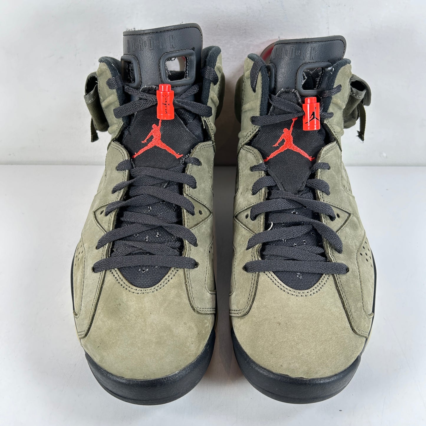 CN1084 200 Jordan 6 Retro Travis Scott [USED] - 11 M (Used4)