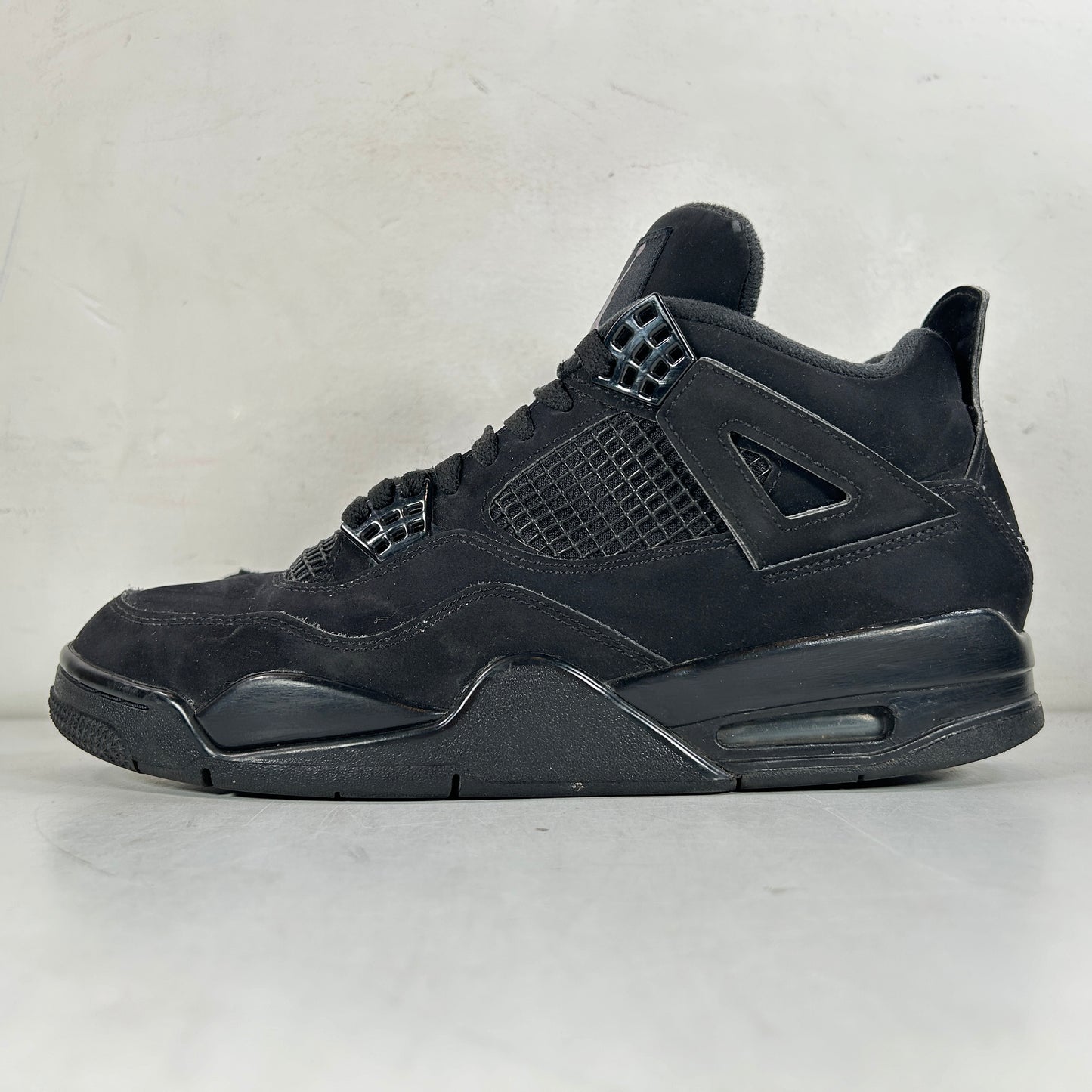 CU1110 010 Jordan 4 Black Cat 2020 [USED] - 9 M (Used)