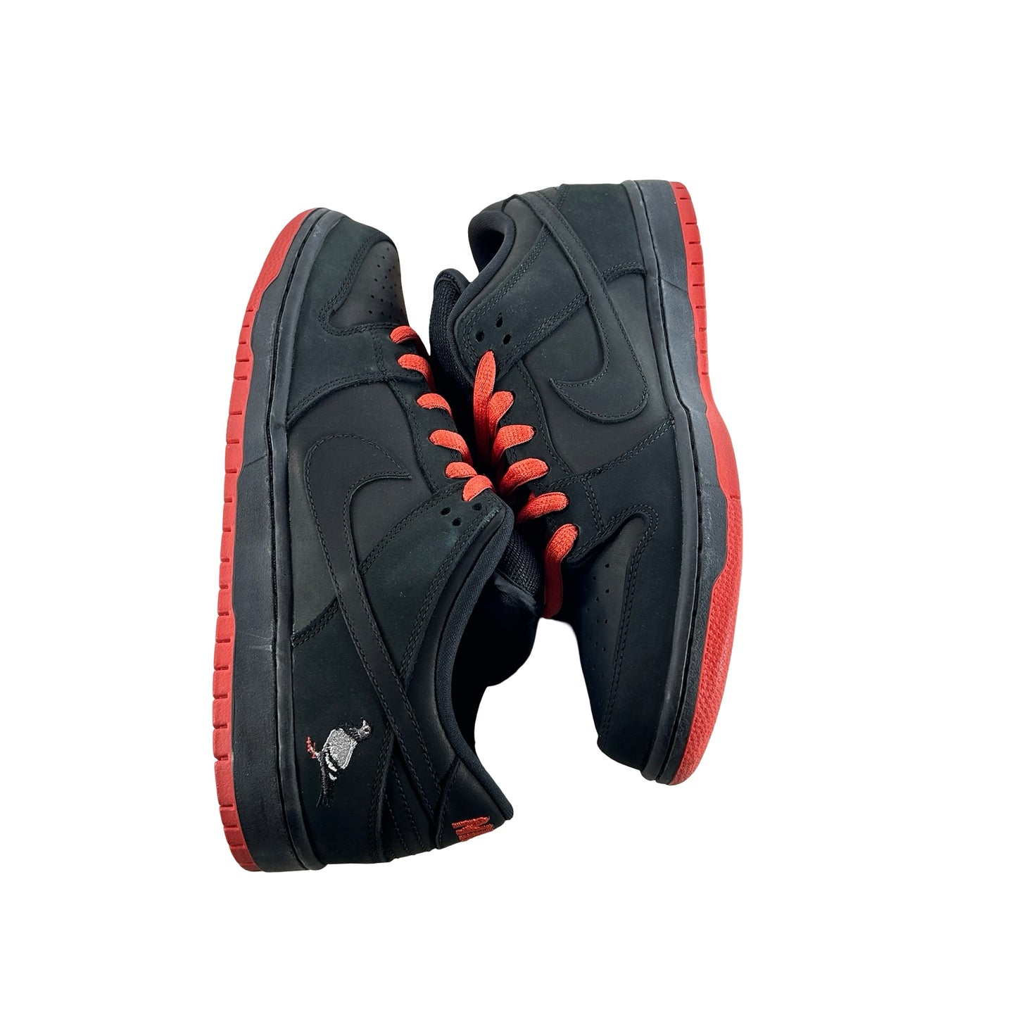 883232 008 Nike SB Dunk Low Black Pigeon [USED] - 10 M (Used)