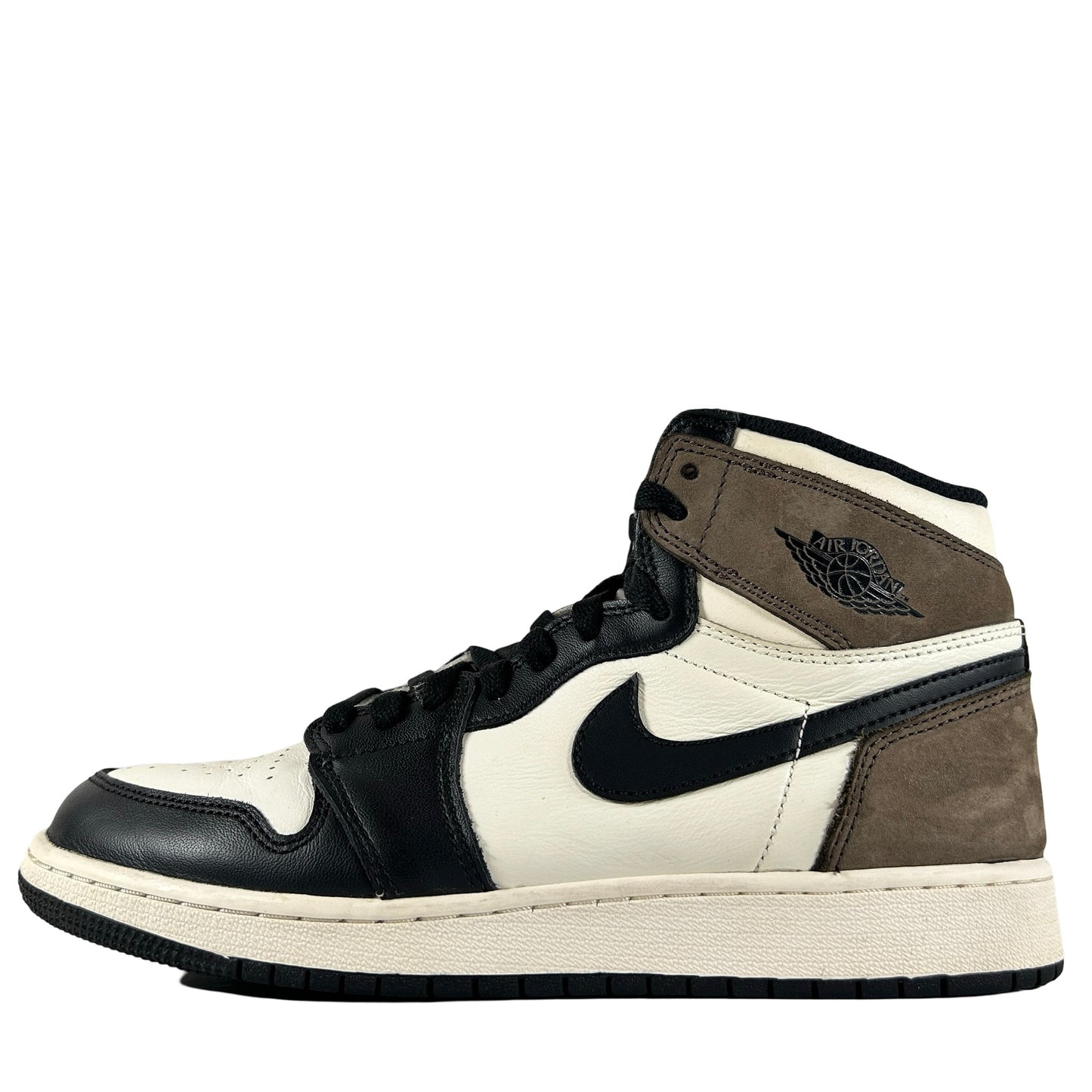 575441 105 Jordan 1 Retro High Dark Mocha (GS) [USED] - 7 Y (Used) (No Box2)