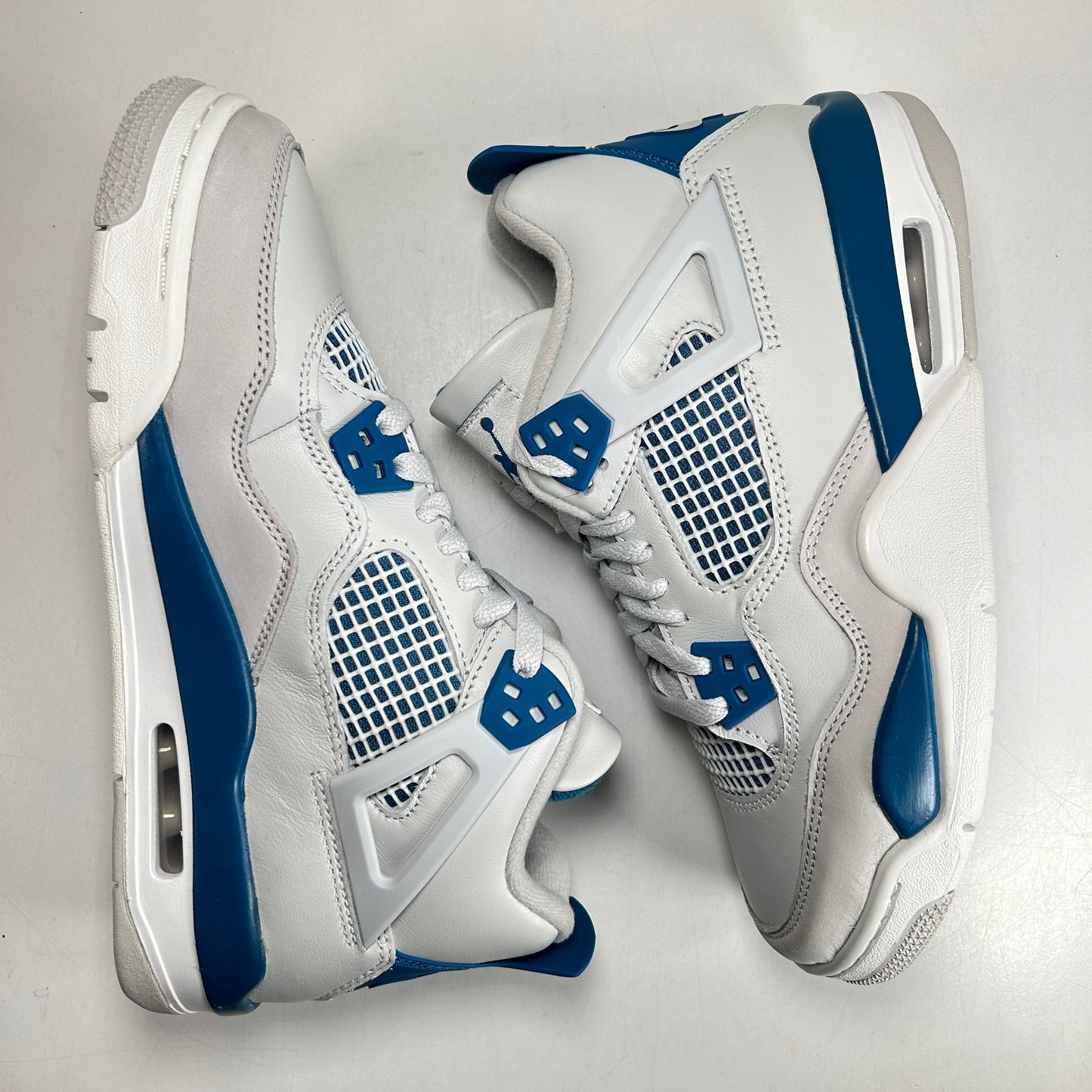 HF4281 141 Jordan 4 Retro Military Blue (2024) (GS) [CONDITIONAL] - 6.5 Y (Defect)