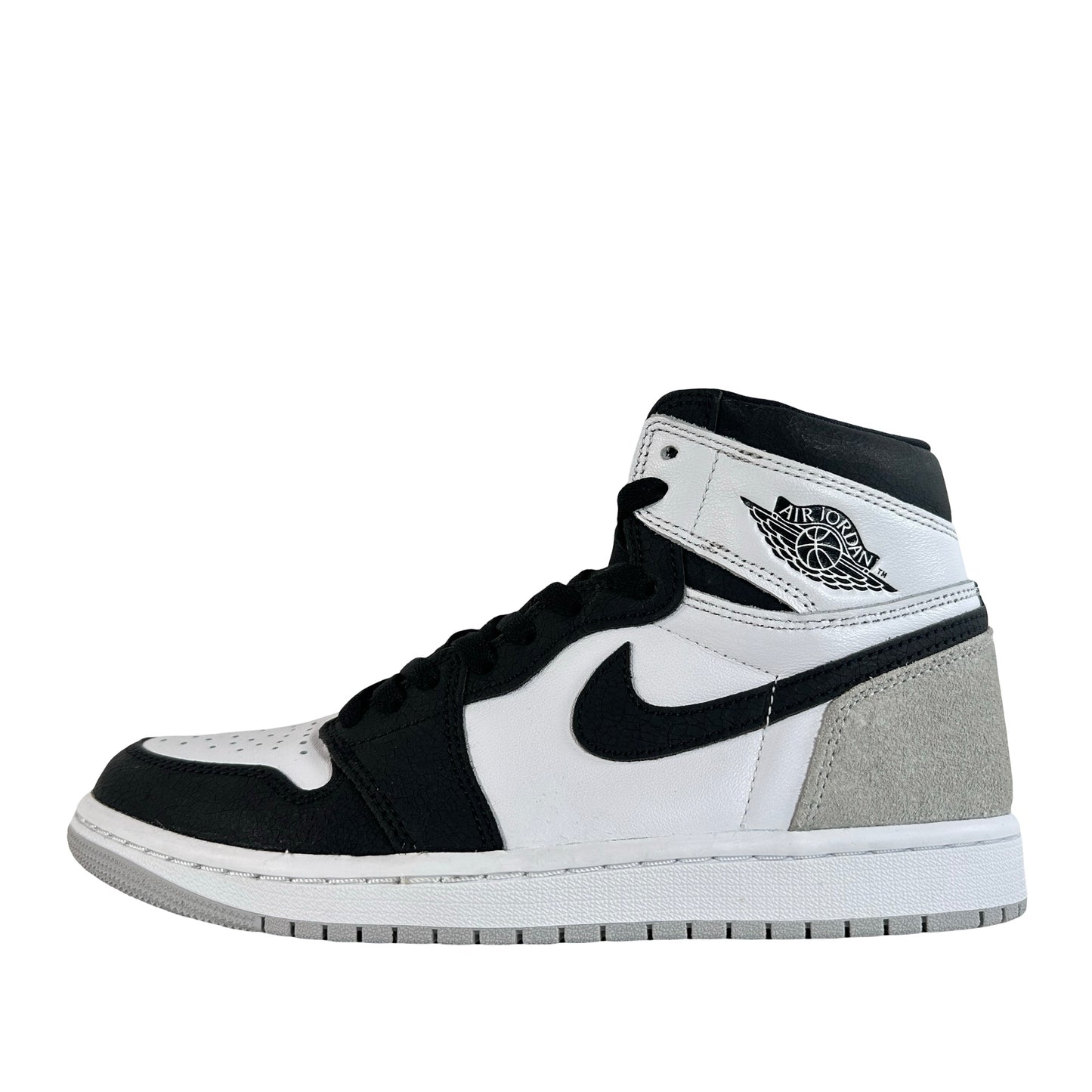 555088 108 Jordan 1 Retro High OG Bleached Coral [USED] - 8.5 M (Used)