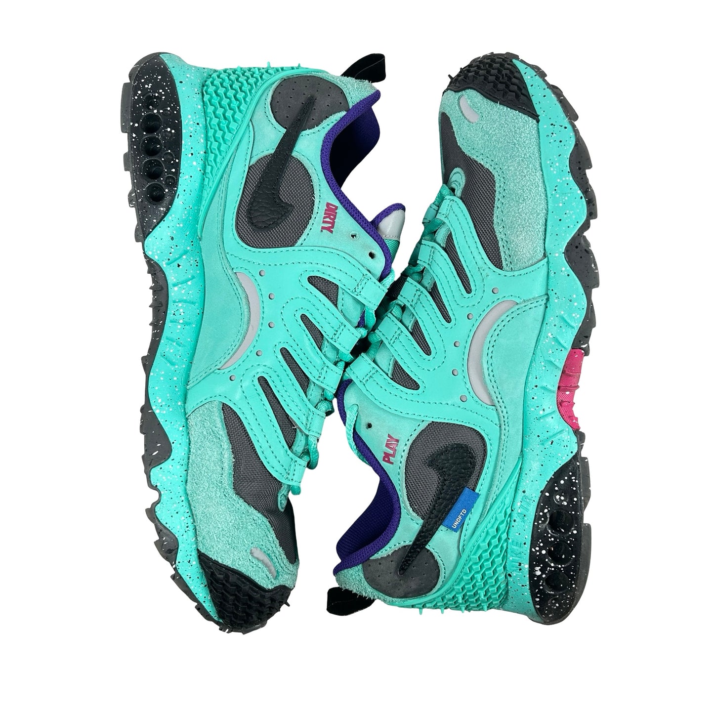 FN7546 301 Nike Air Terra Humara Undefeated Light Menta [USED] - 9 M (Used)