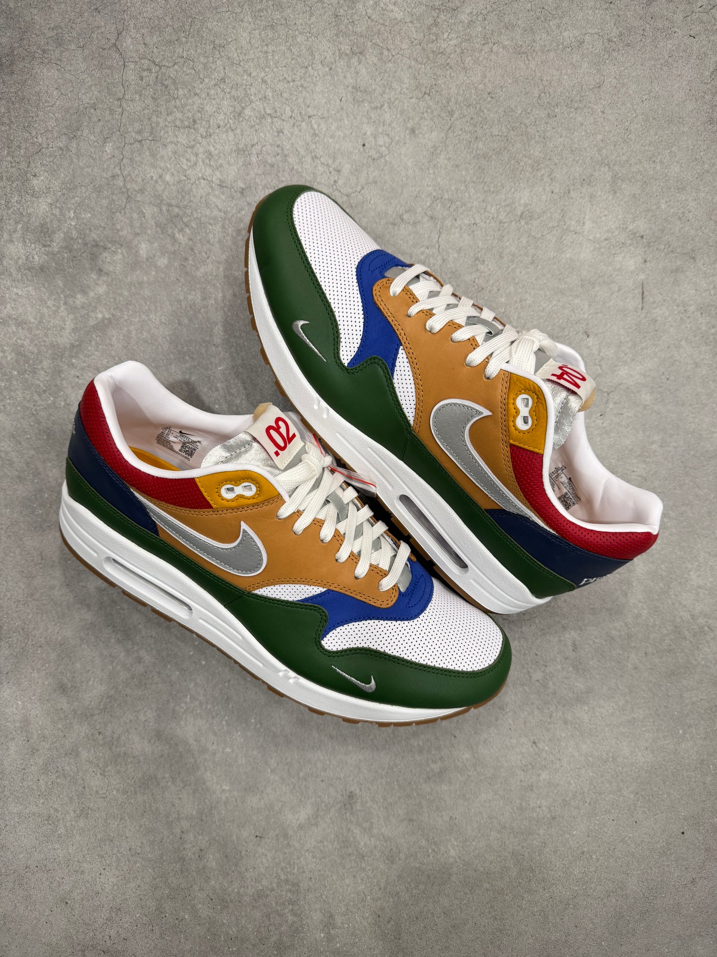II6235 100 Nike Air Max 1 Premium Goods White Forest Green