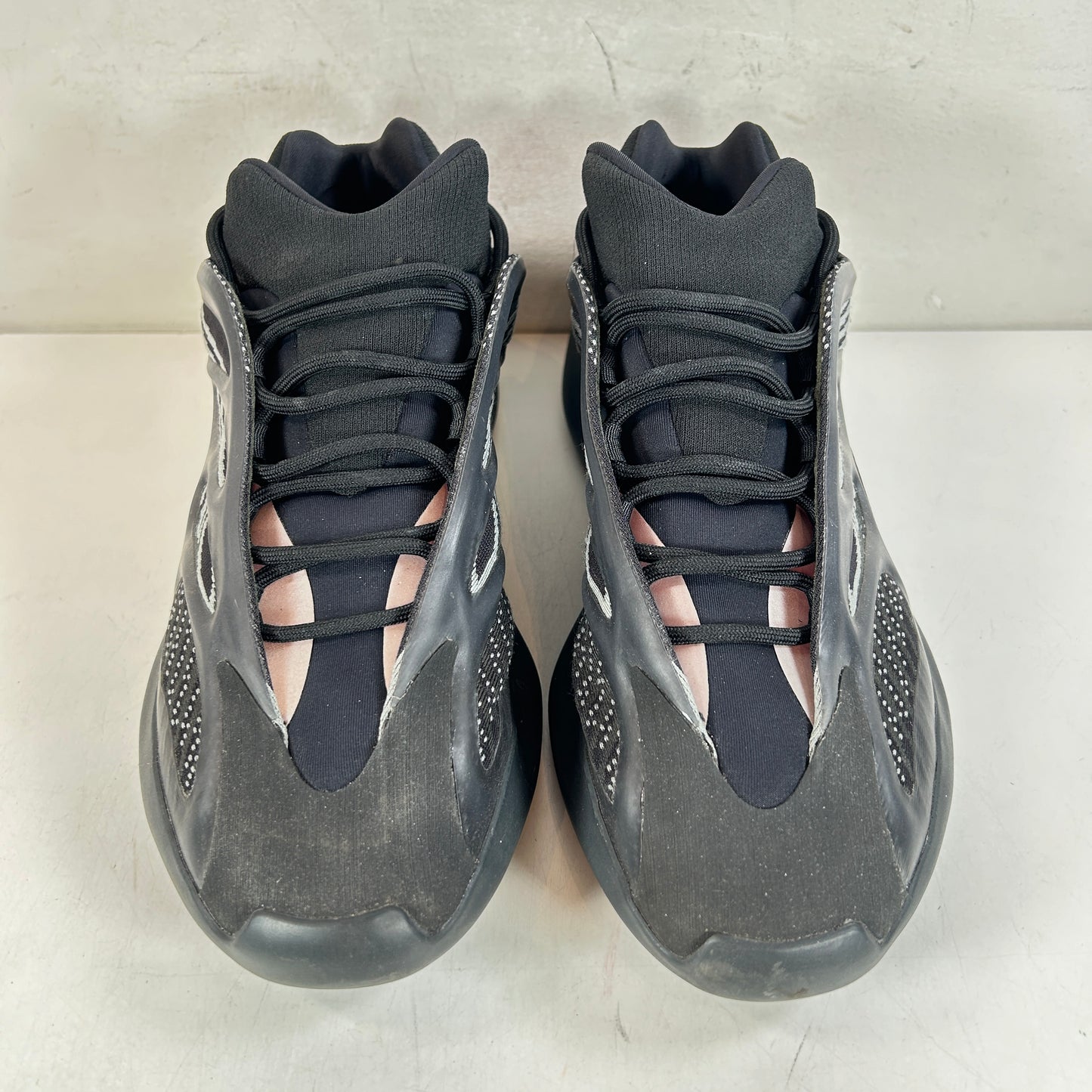 H67799 adidas Yeezy 700 V3 Alvah [USED] - 13 M (Used)