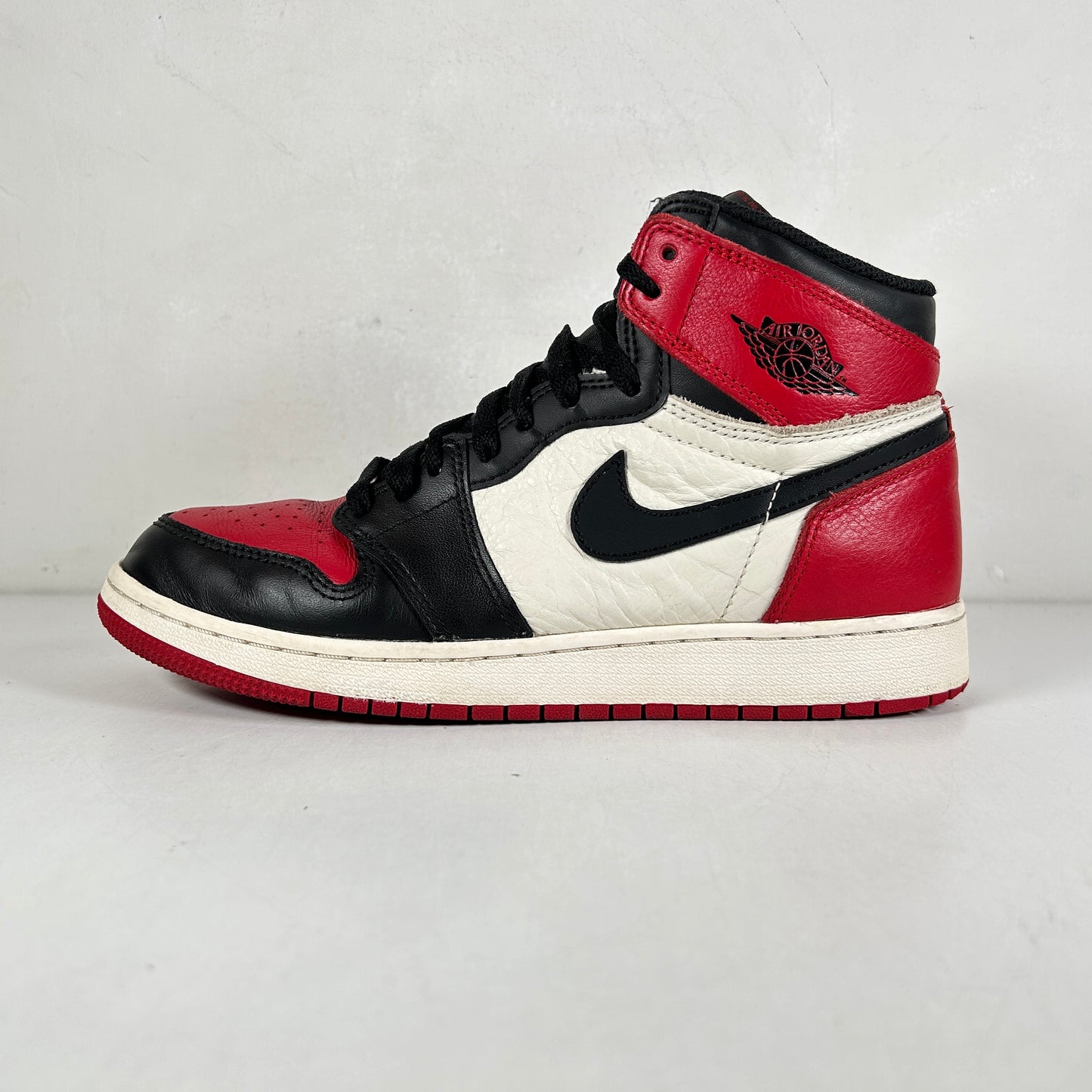 575441 610 Jordan 1 Retro High Bred Toe (GS) [USED] - 7 Y (Used)