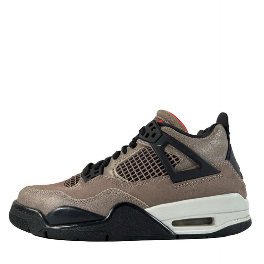 DJ6249 200 Jordan 4 Retro Taupe Haze (GS) [USED] - 5 Y (Used)