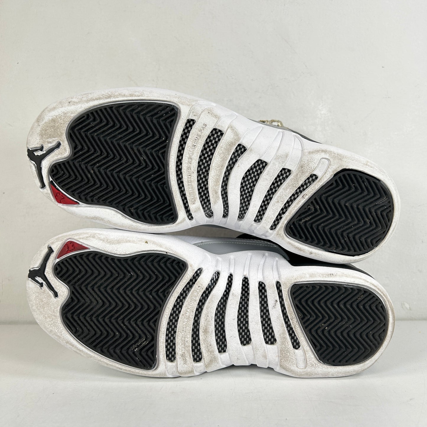 153265 006 Jordan 12 Retro Playoffs (2022) (GS) [USED] - 4.5 Y (Used)