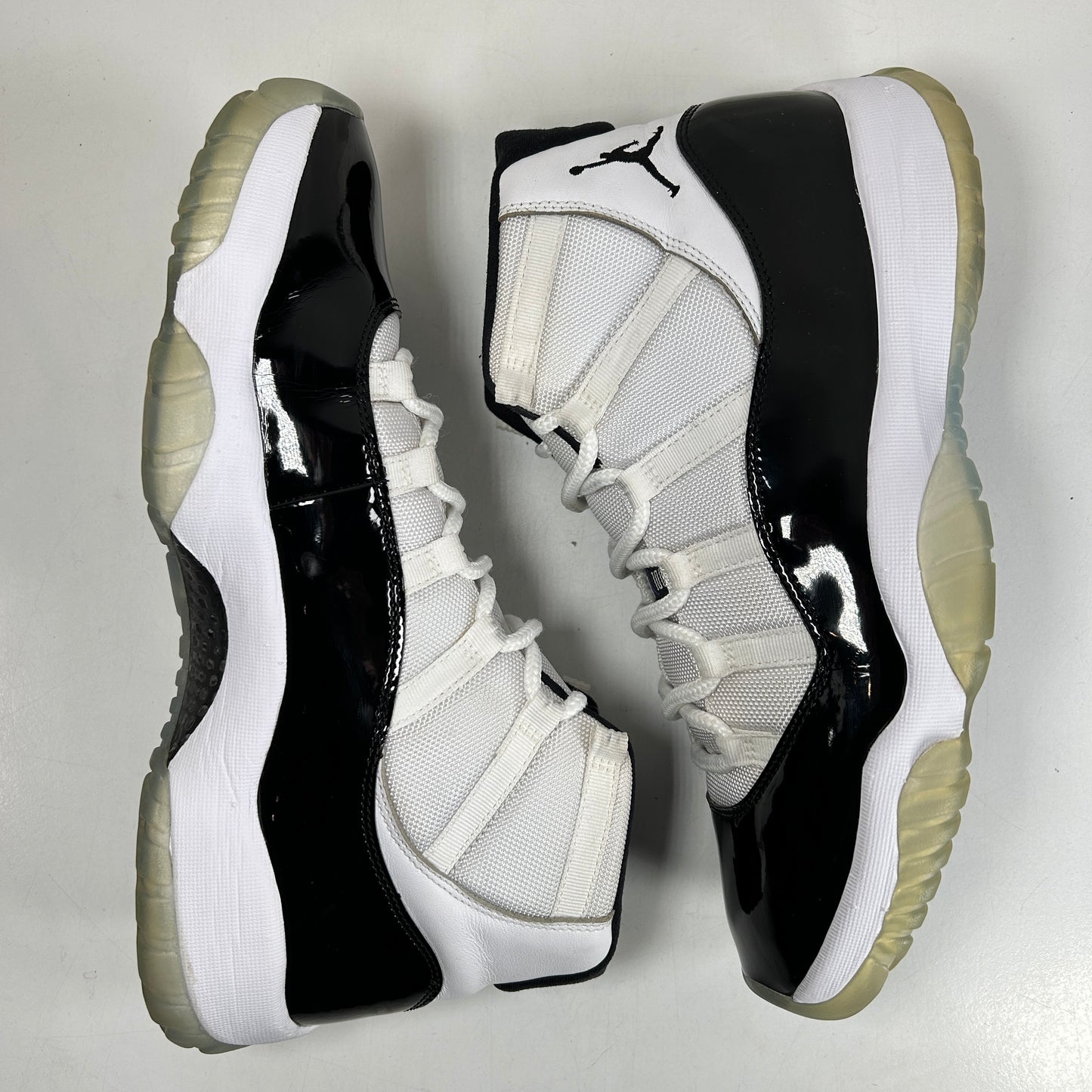 378037 100 Jordan 11 Concord [USED] - 12 M (Used)