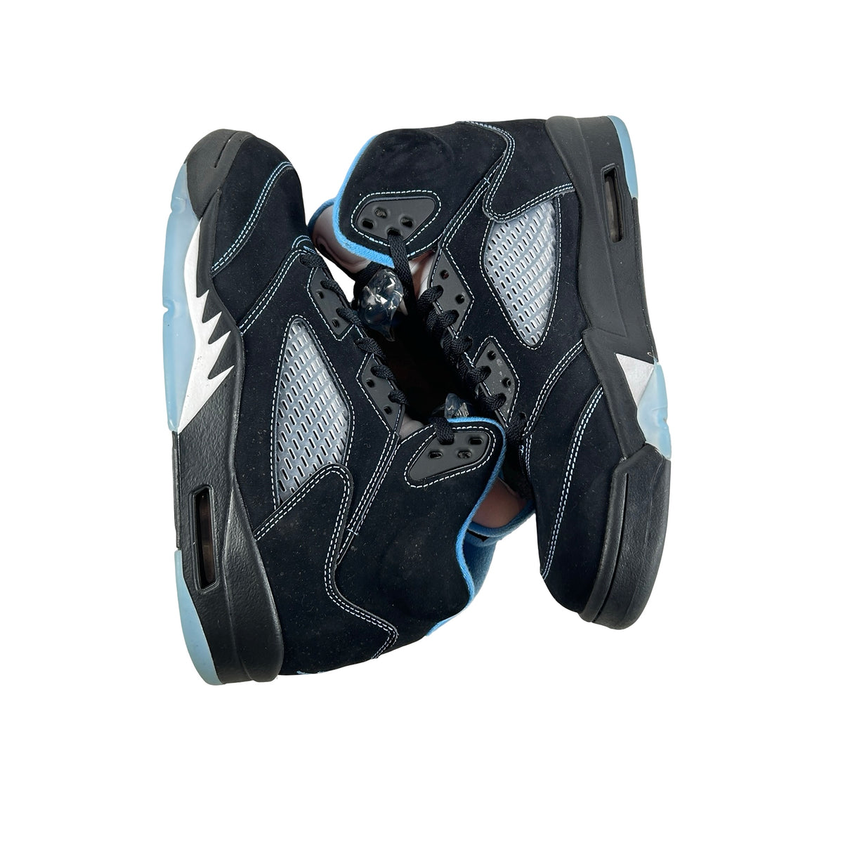 DD0587 008 Jordan 5 Retro Black University Blue (2026) [USED] - 9 M (Used2)