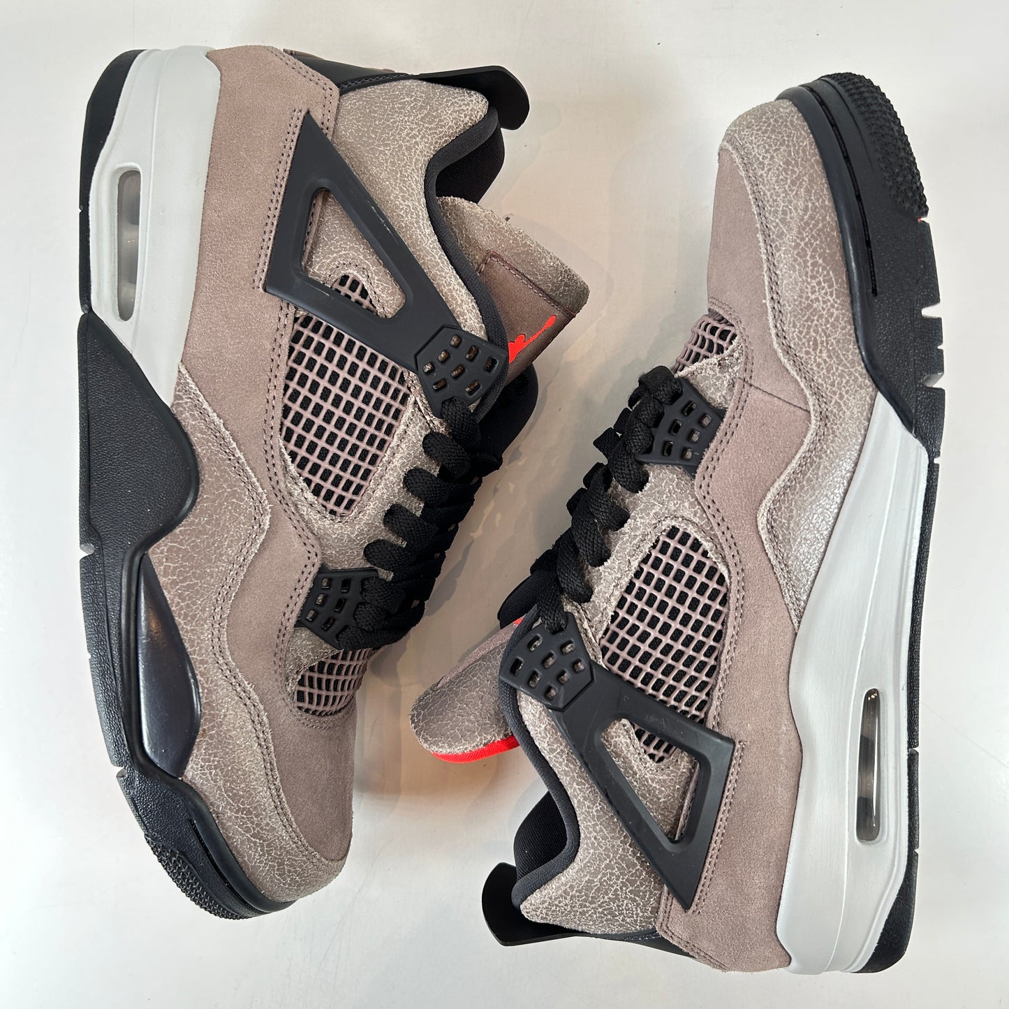 DB0732 200 Jordan 4 Taupe Haze [USED] - 10 M (Used2)