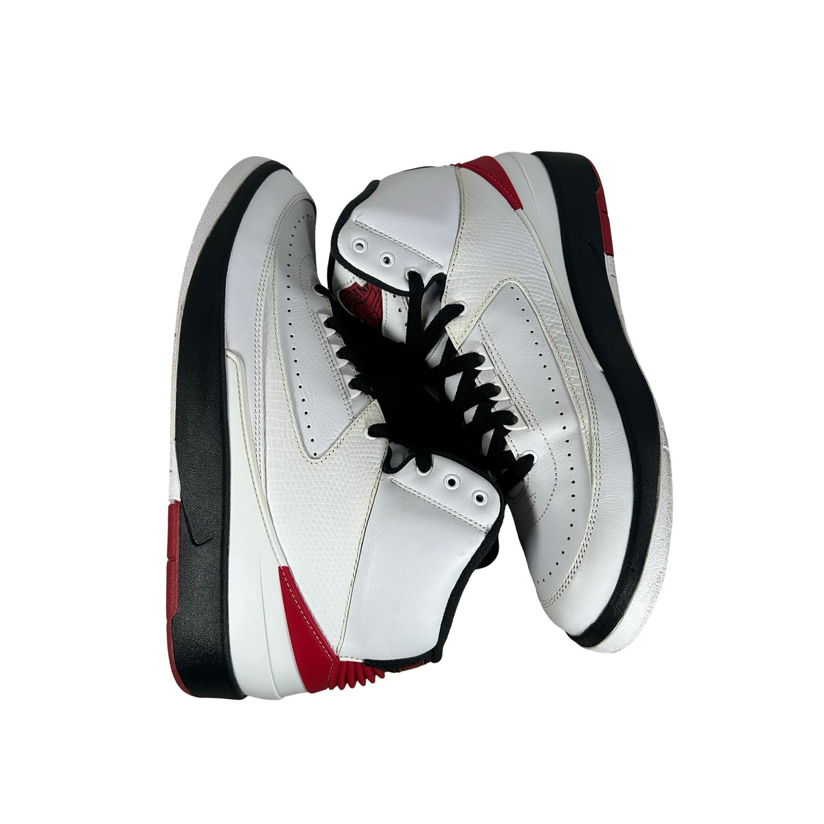 DX2454 106 Jordan 2 Retro OG Chicago (2022) [USED] - 9.5 M (Used9)