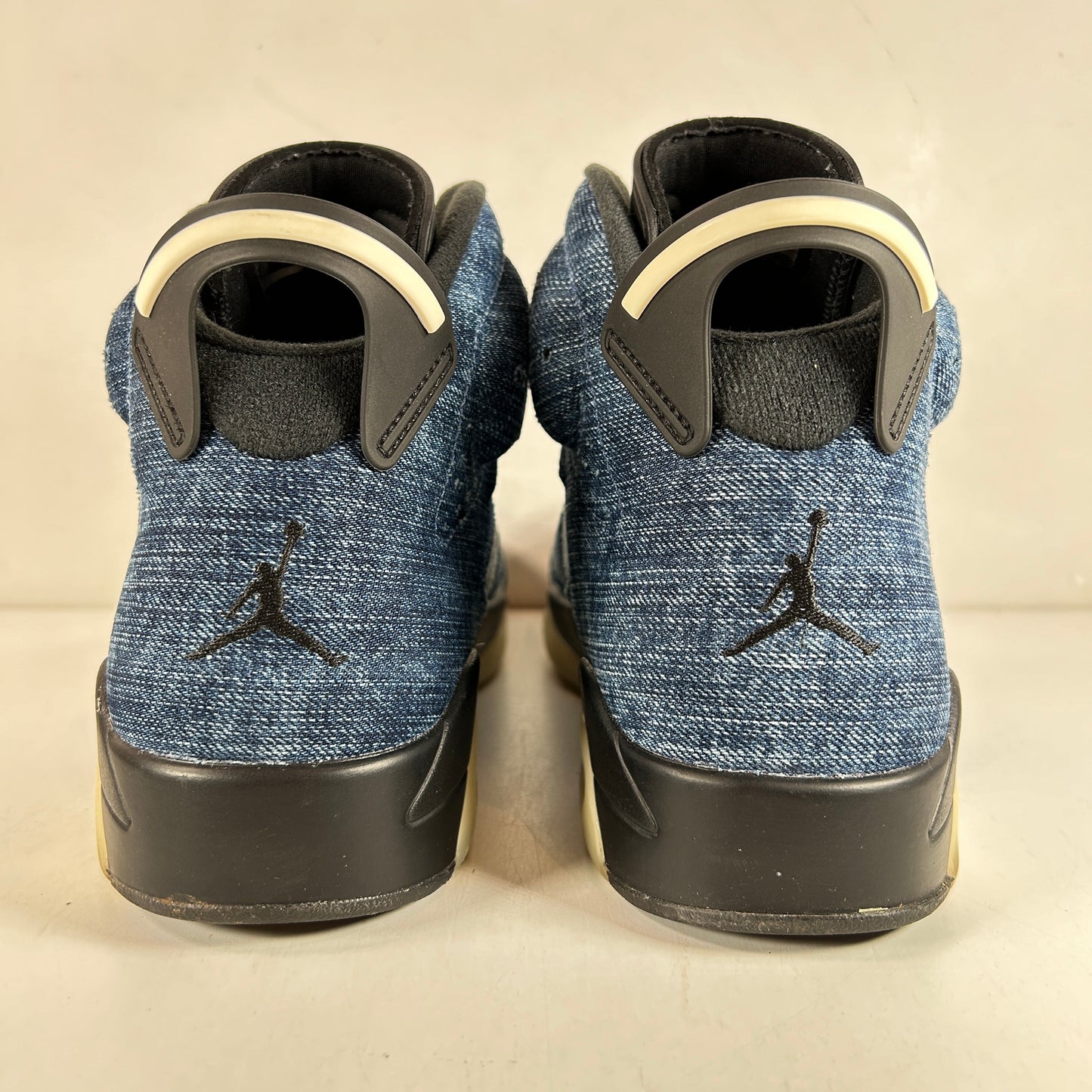 CT5350 401 Jordan 6 Retro Washed Denim [USED] - 10.5 M (Used)