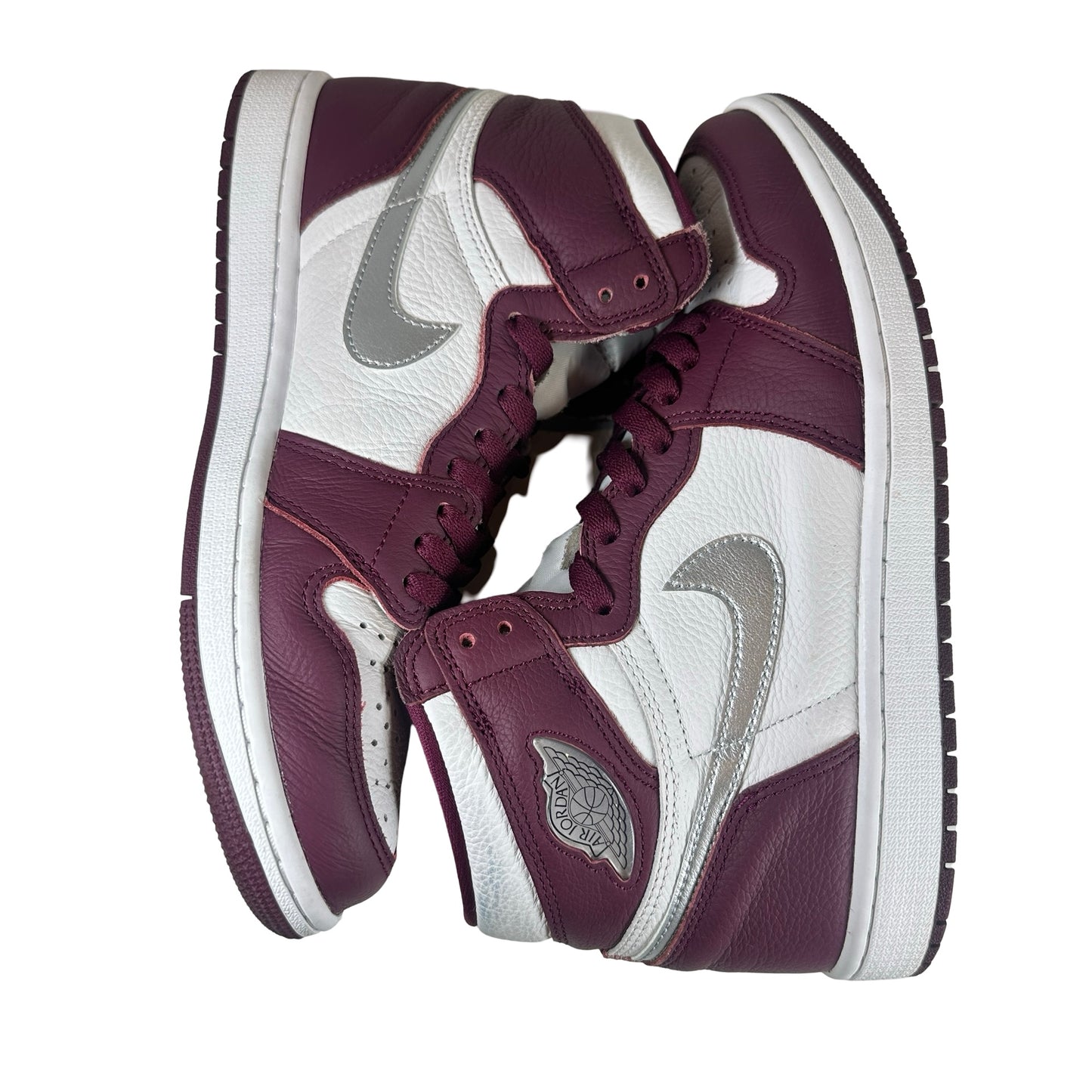 555088 611 Jordan 1 Retro High OG Bordeaux [USED] - 8.5 M (Used)