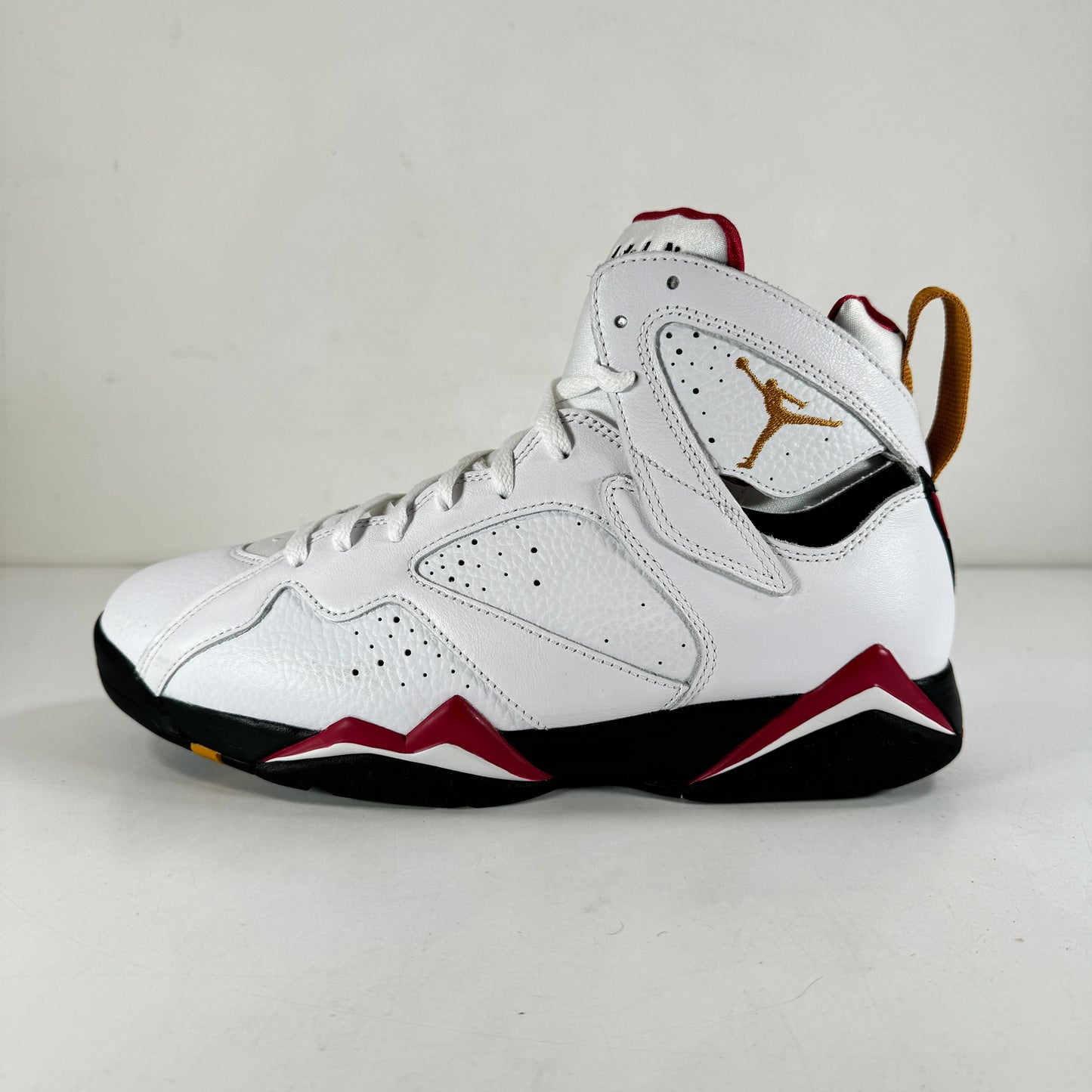 CU9307 106 Jordan 7 Retro Cardenal (2022)