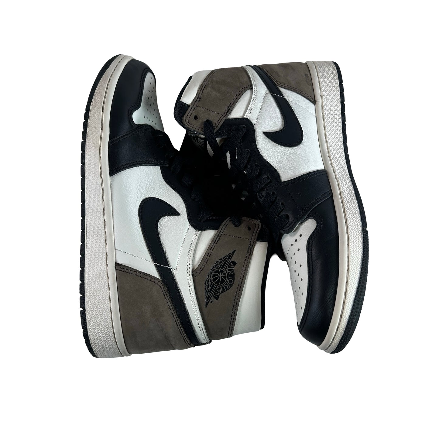 555088 105 Jordan 1 Mocha [USED] - 8.5 M (Used) (No Box)
