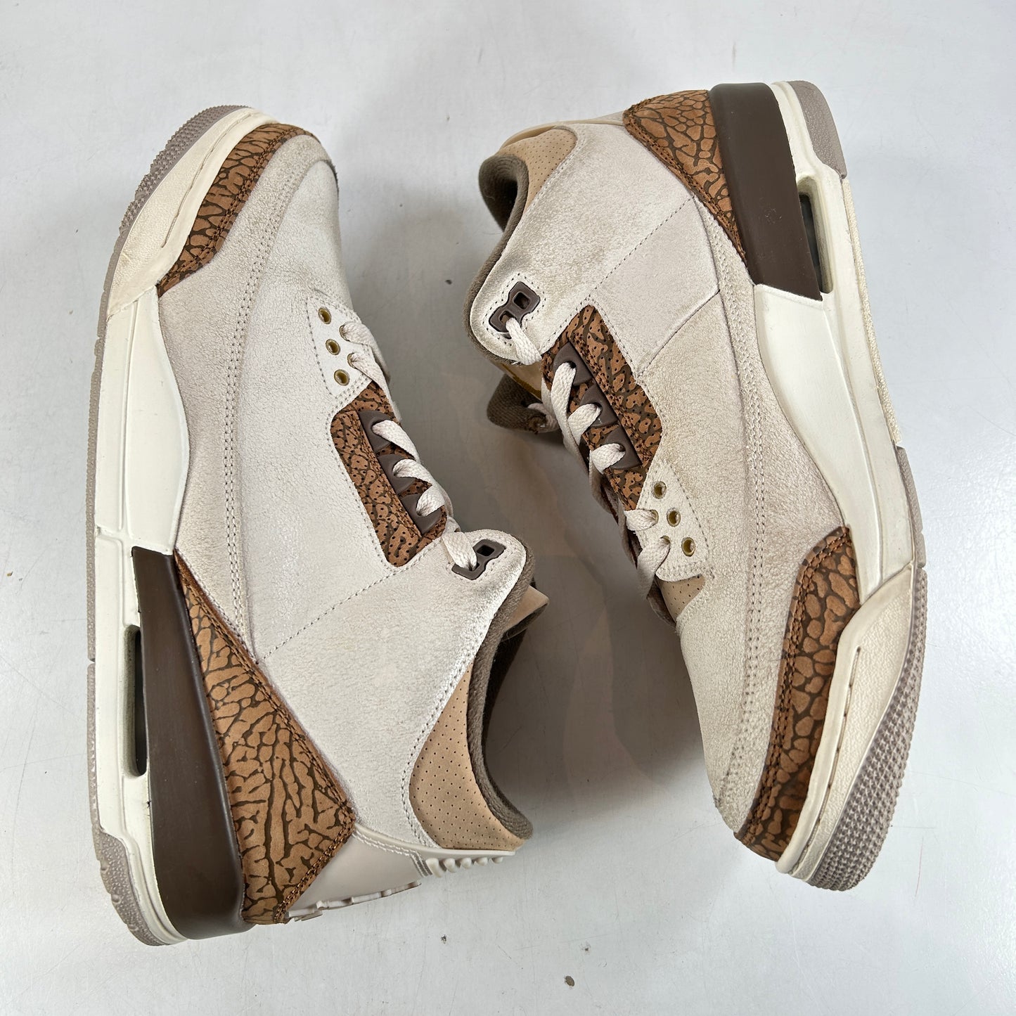 CT8532 102 Jordan 3 Retro Palomino [USED] - 11 M (Used) (No Box)