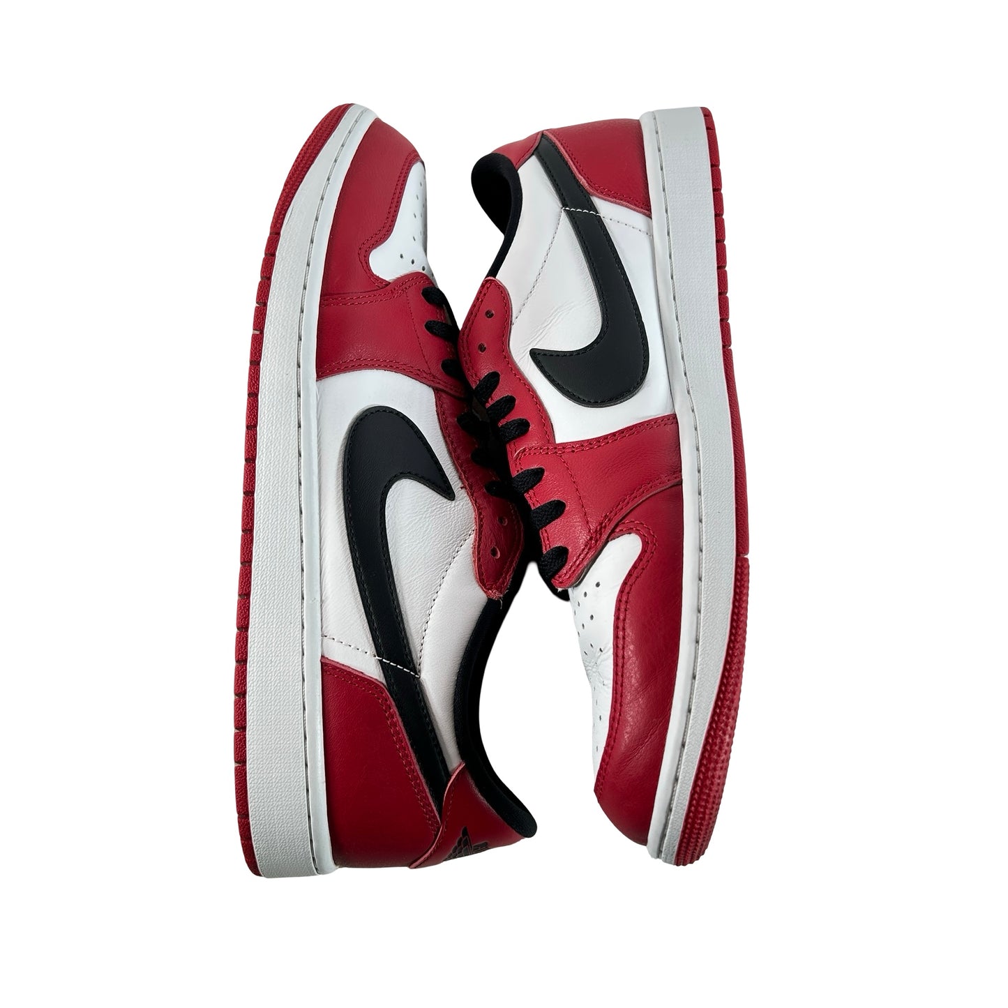 HQ6998 600 Jordan 1 Retro Low OG Chicago (2025) [USED] - 13 M (Used)