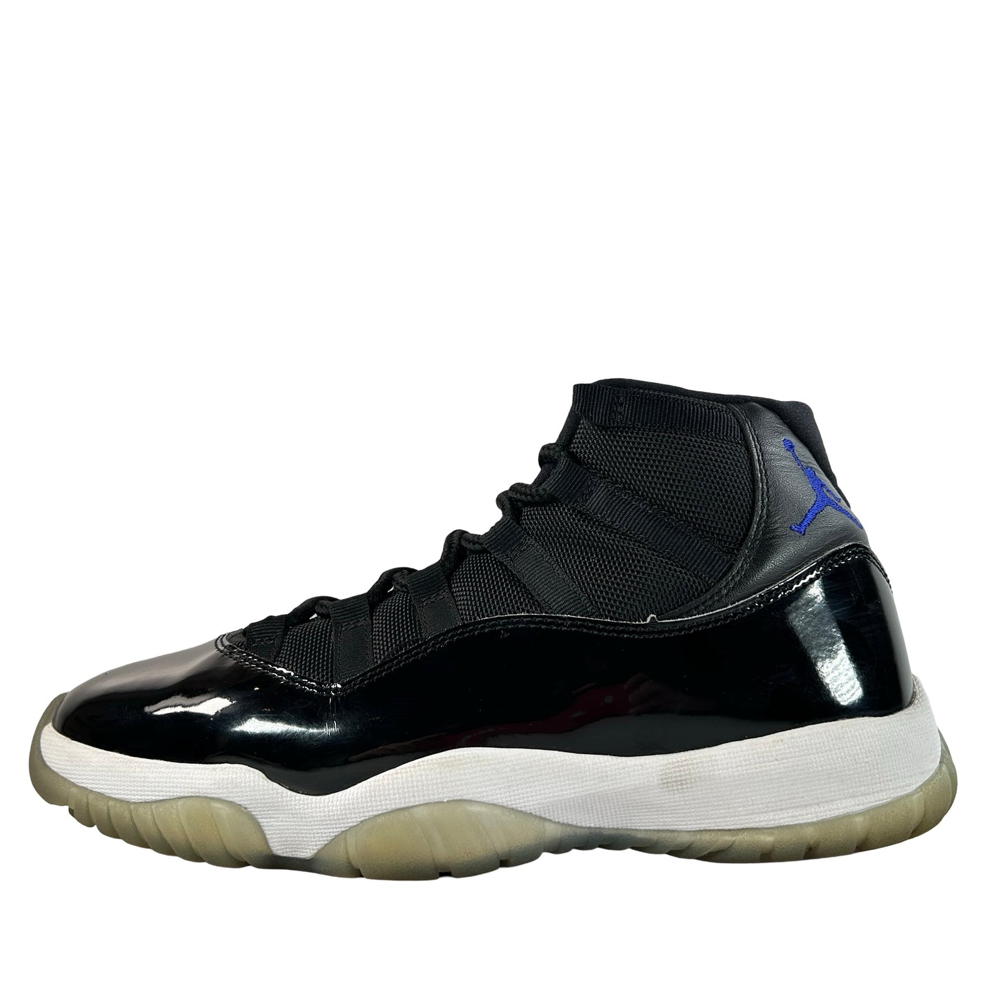378037 003 Jordania 11 Space Jam (2016)