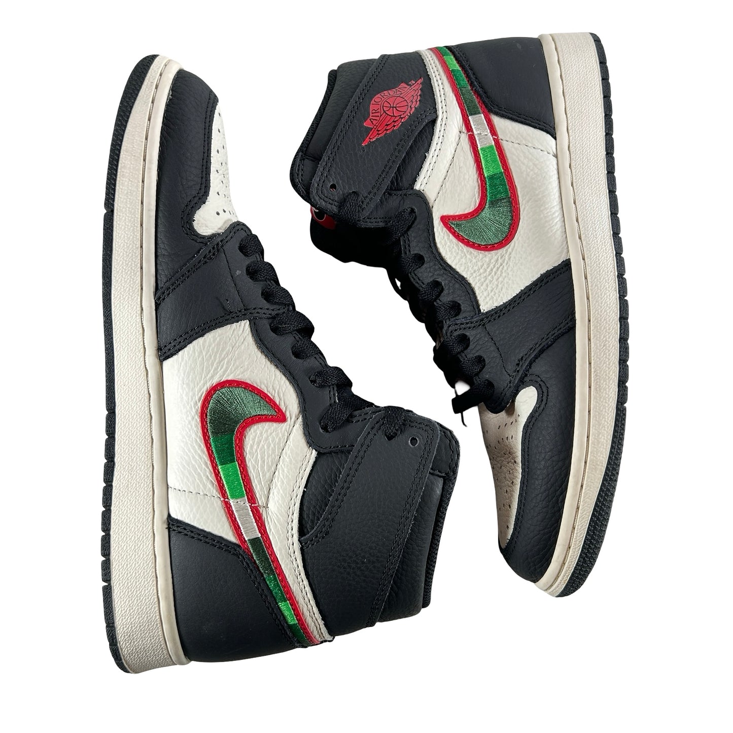 555088 015 Jordan 1 Retro High Sports Illustrated (A Star Is Born) [USED] - 8.5 M (Used)