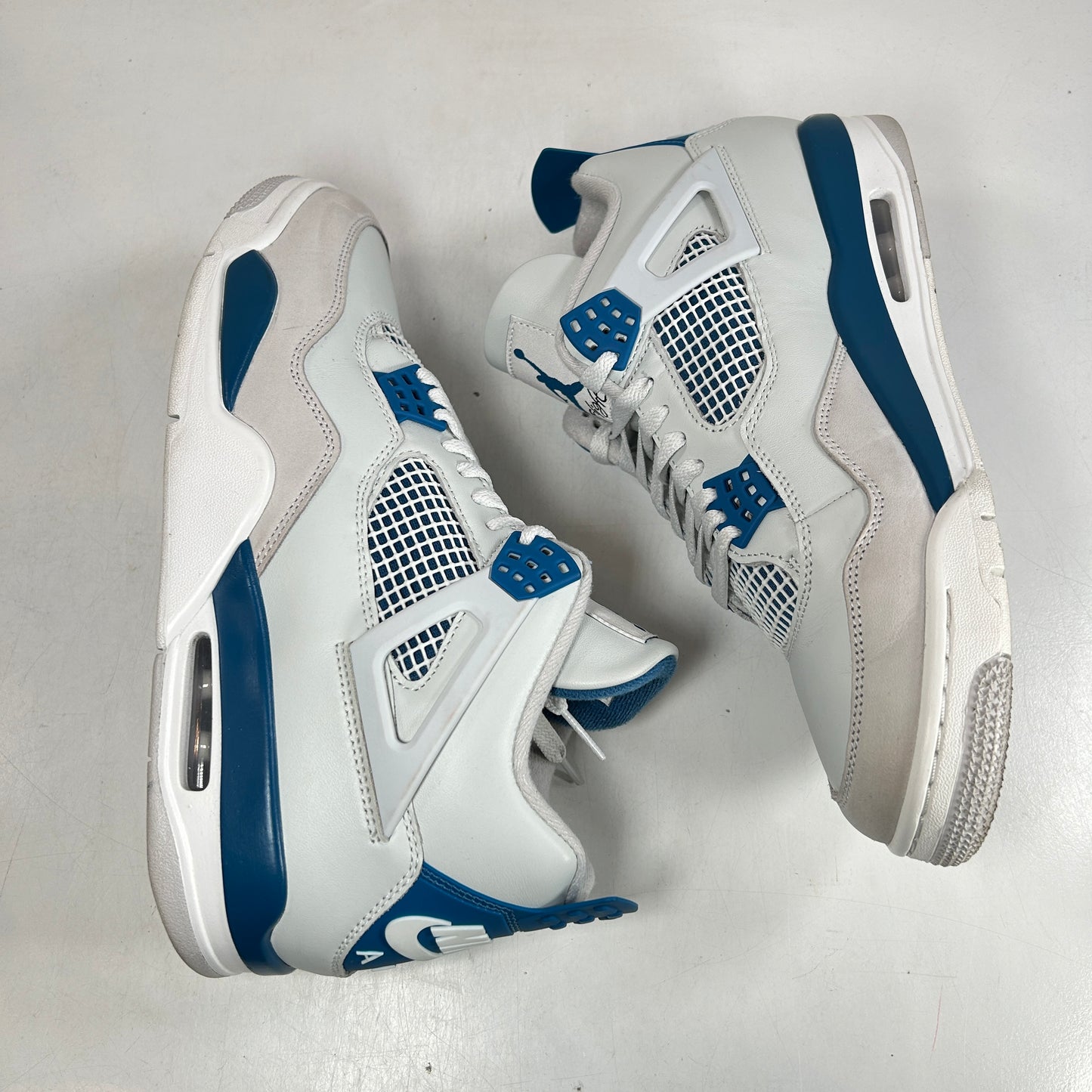 FV5029 141 Jordan 4 Retro Military Blue (2024) [USED] - 11 M (Used6)