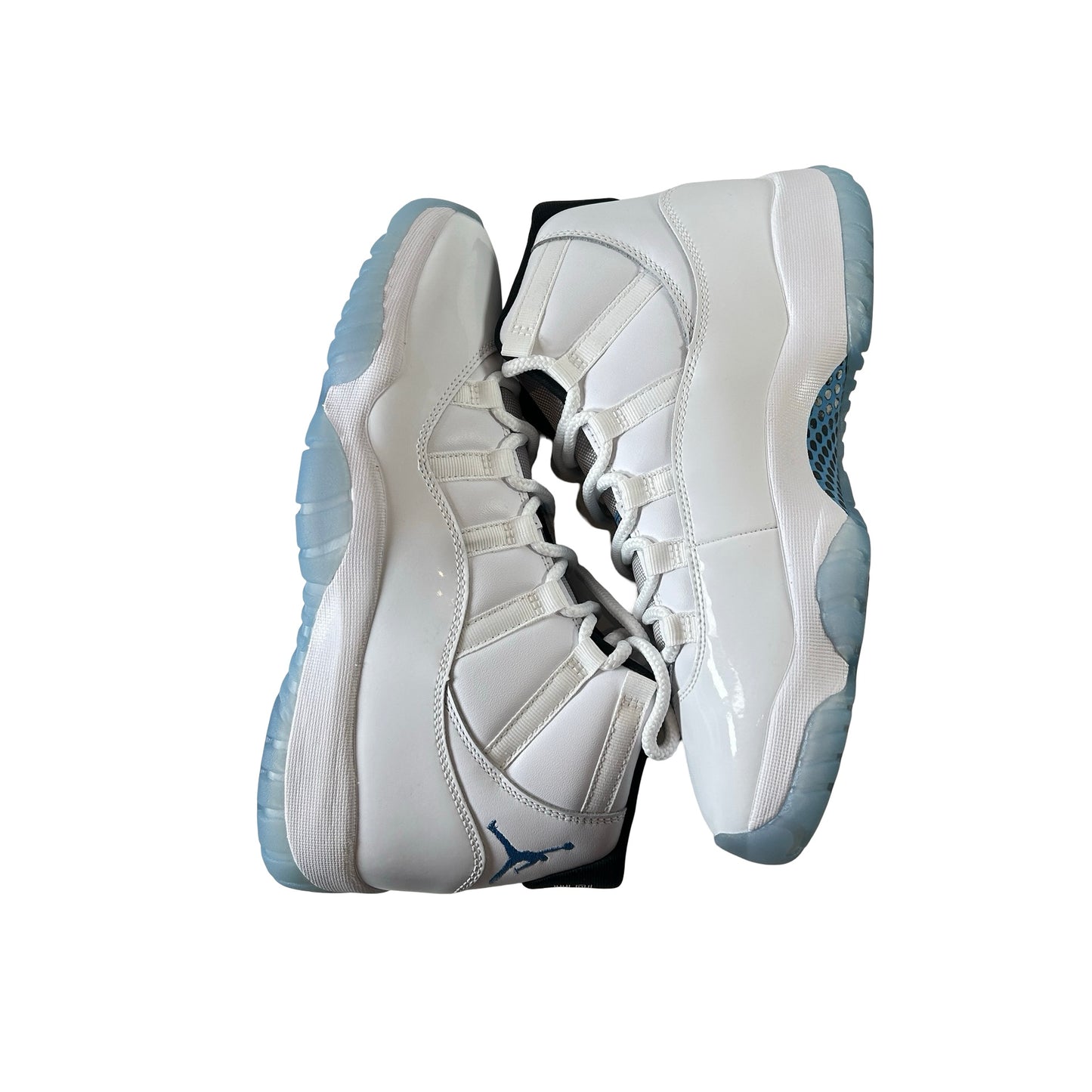 CT8012 104 Jordan 11 Retro Legend Blue (2024) [CONDITIONAL] - 10 M (Scuff)