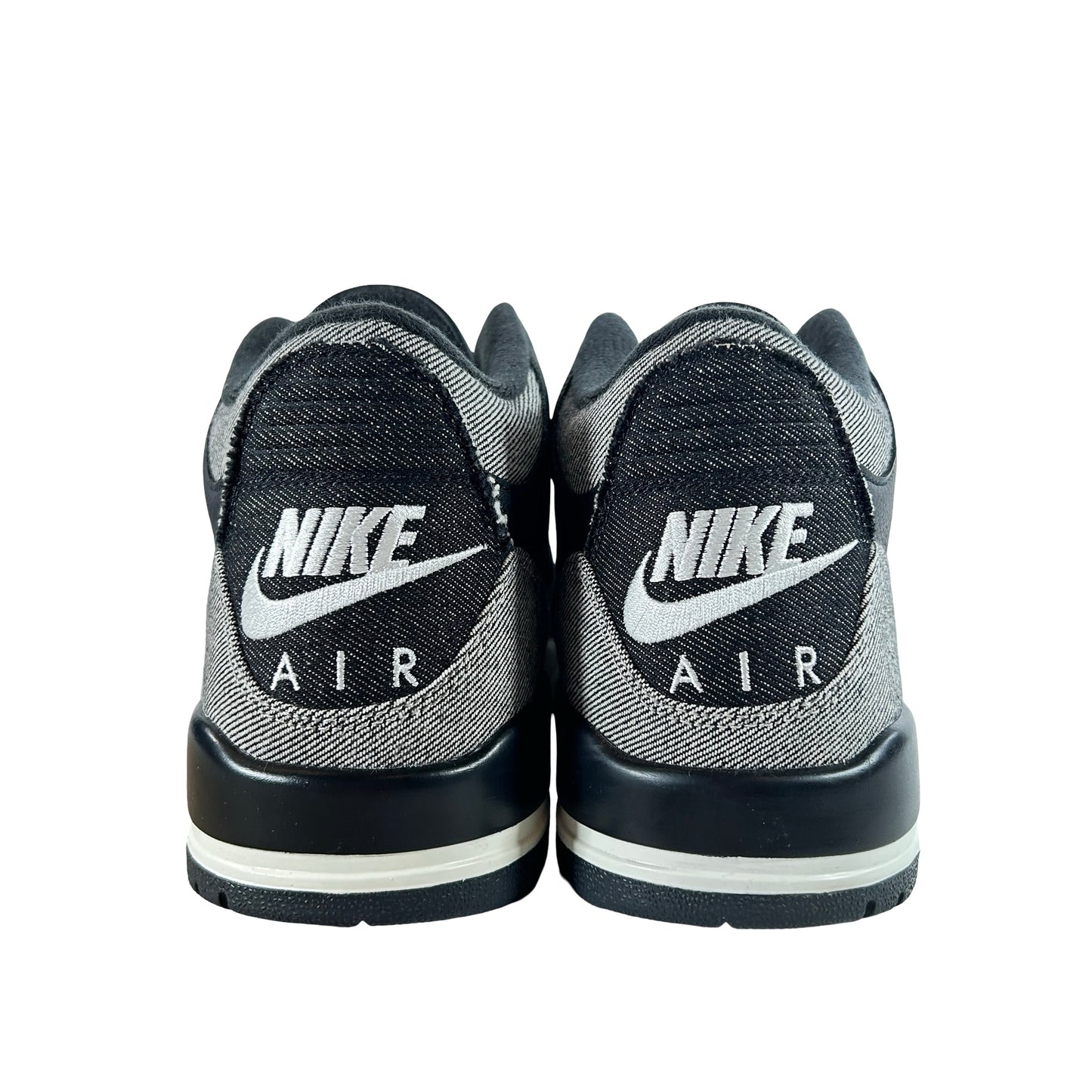 IR0914 400 Jordan 3 Retro Levi’s Black [USED] - 11.5 M (Used)