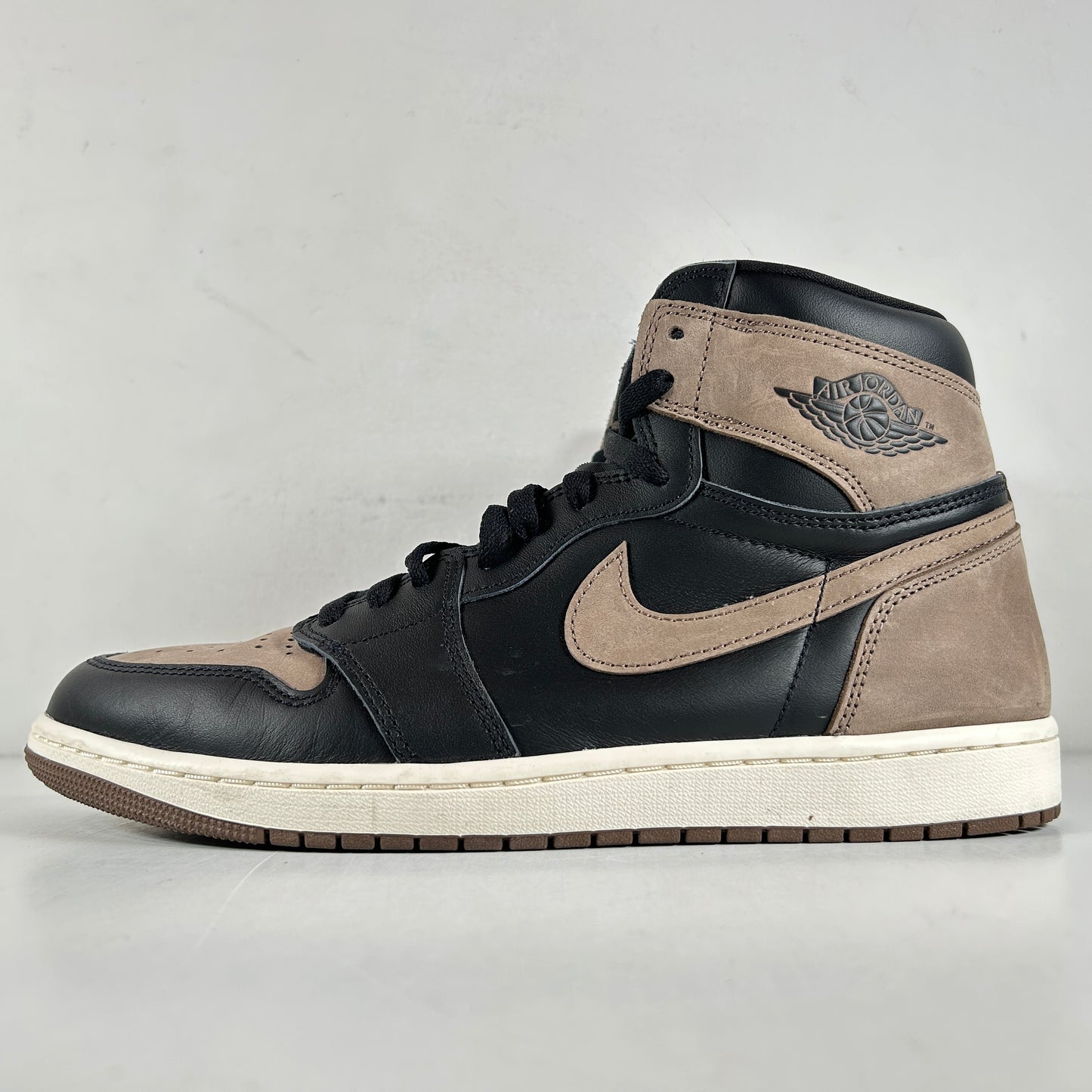DZ5485 020 Jordan 1 Retro High OG Palomino [USED] - 11 M (Used) (No Box)