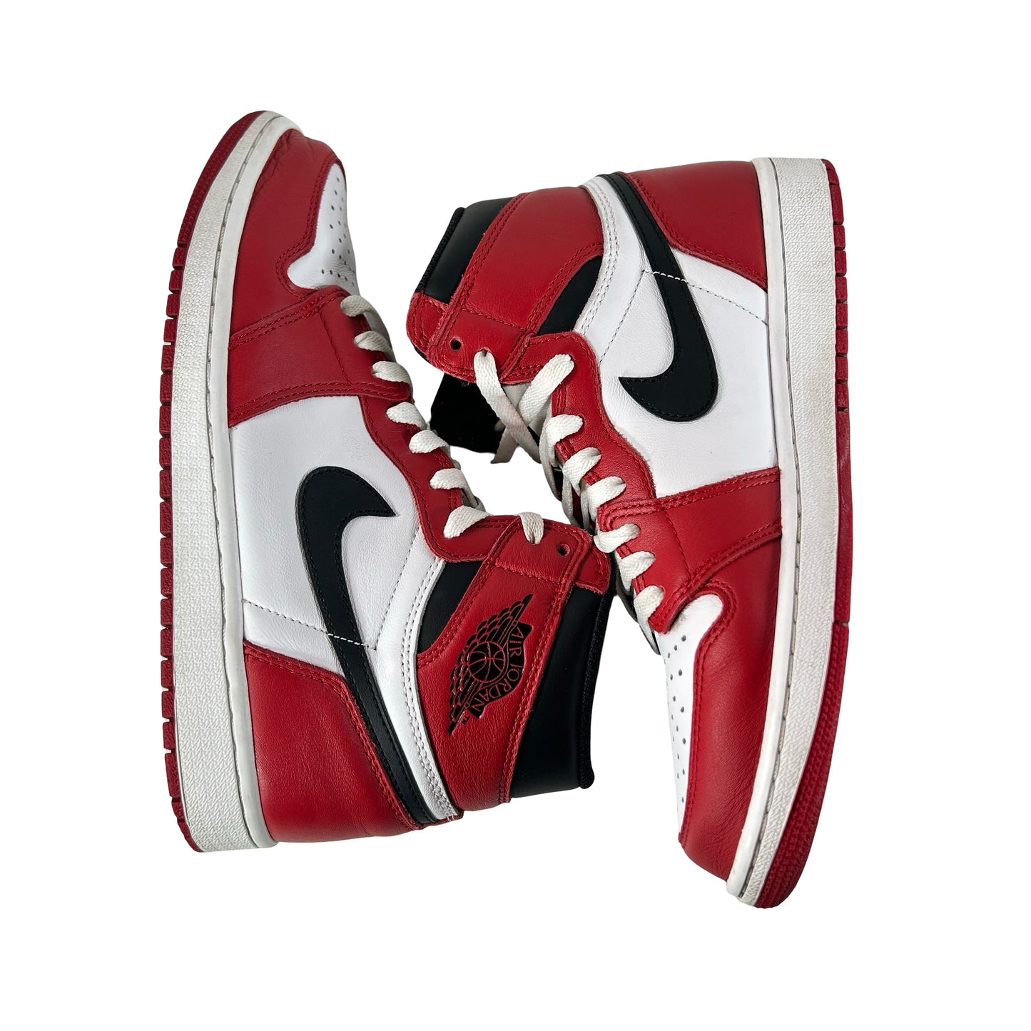 555088 101 Jordan 1 Chicago 2015 [USED] - 9 M (Used)