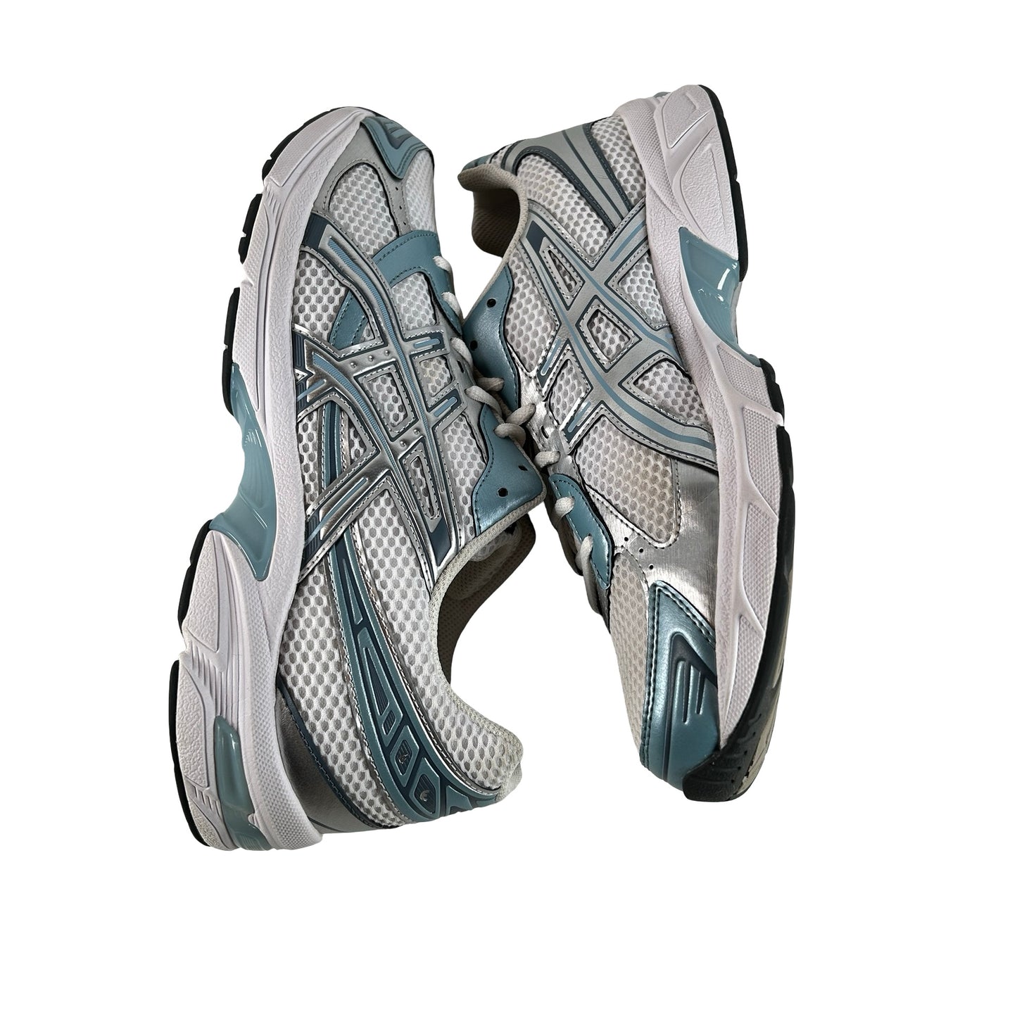 1201A256 116 ASICS Gel-1130 White Shark Skin [USED] - 10.5 M (Used)