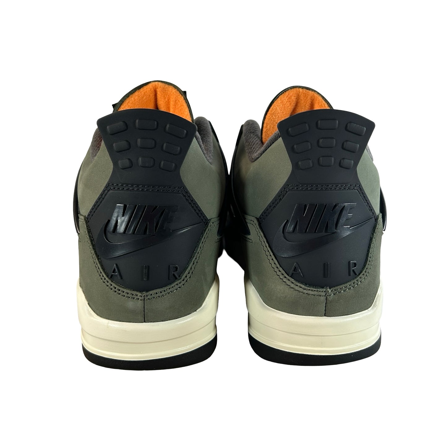IB1519 200 Jordan 4 Retro OG SP Undefeated (2025) [USED] - 9 M (Used9)