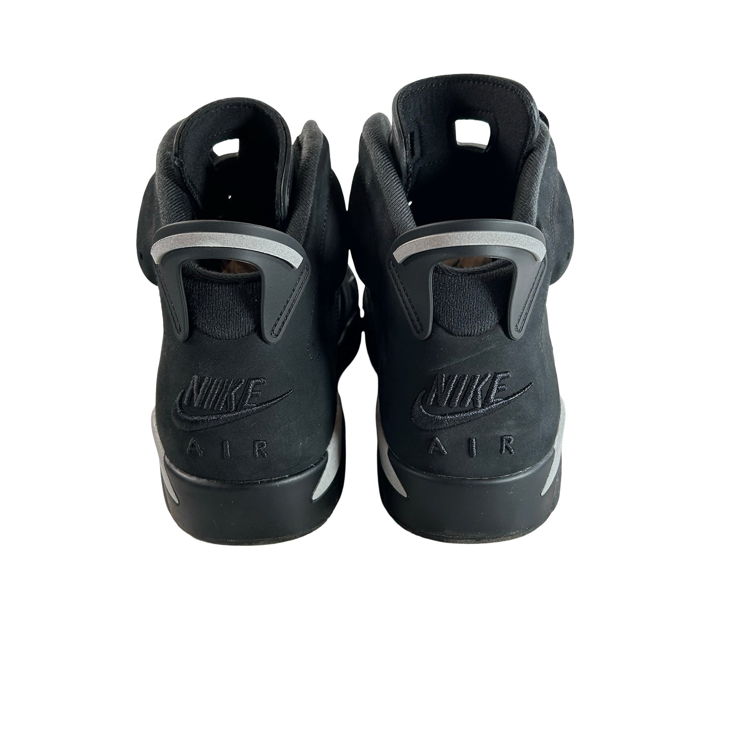 IR2266 010 Air Jordan 6 Retro Cap and Gown [USED] - 11 M (Used)