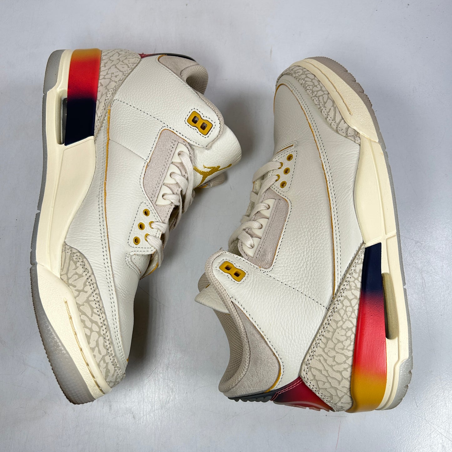 FN0344 901 Jordan 3 Retro SP J Balvin Medellin [USED] - 9.5 (Used2)