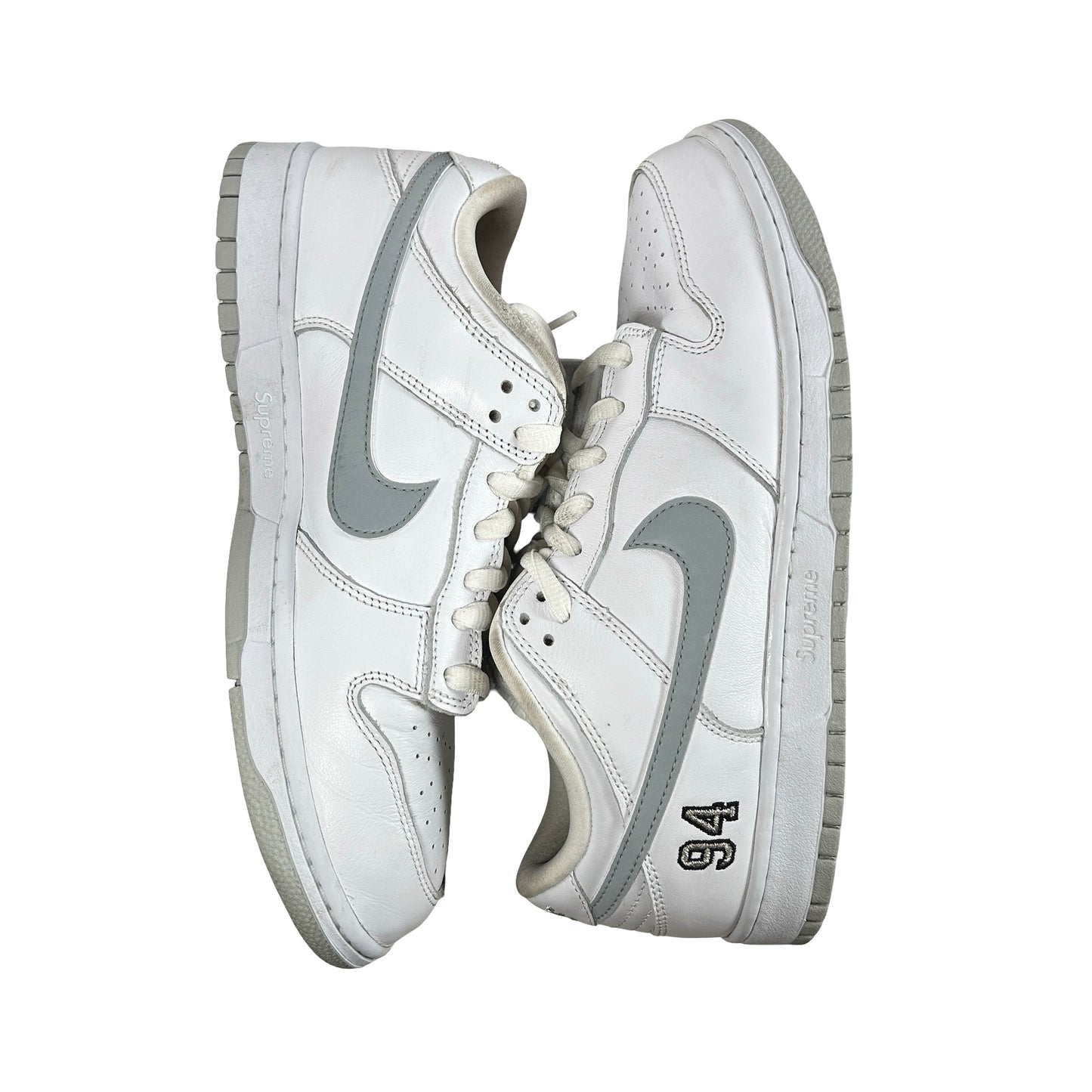 HQ8487 100 Nike SB Dunk Low Supreme 94 White Metallic Silver [USED] - 10 M (Used)