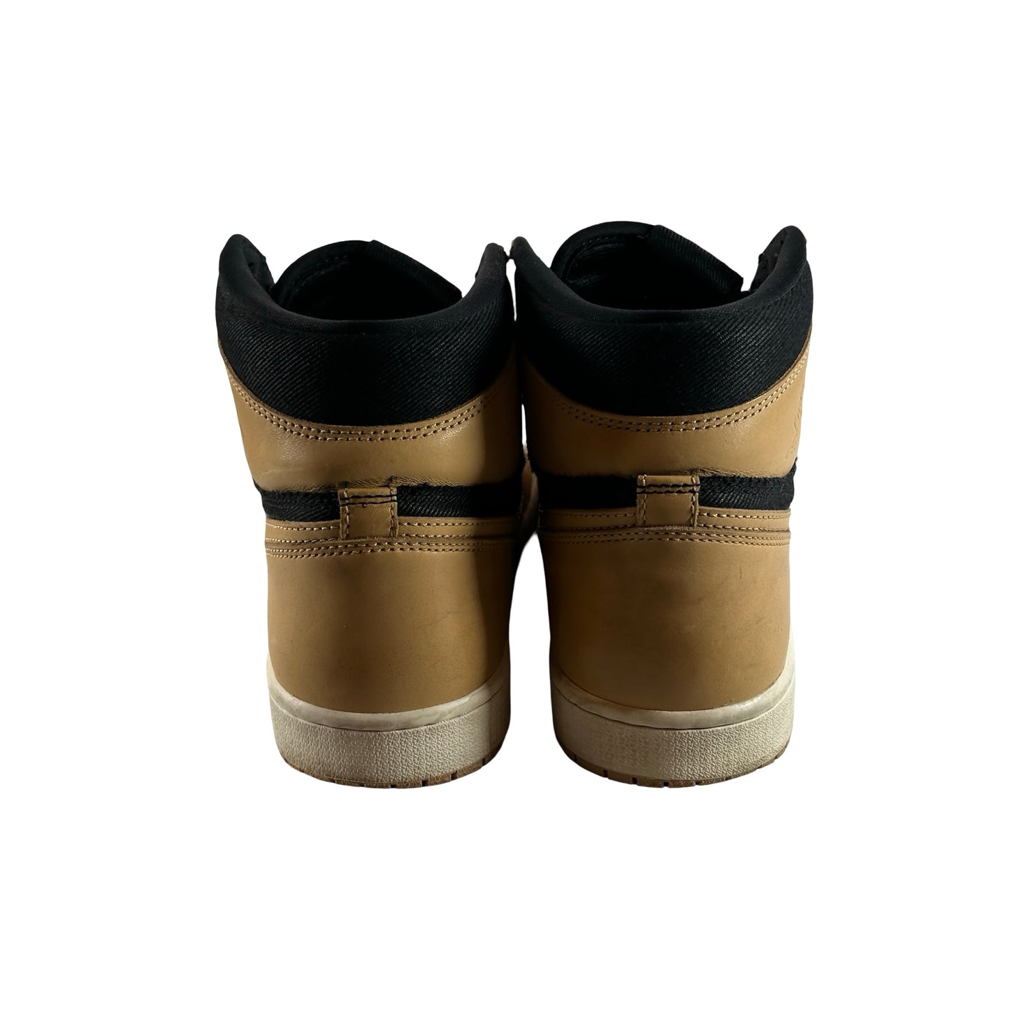 555088 202 Jordan 1 Retro High OG Heirloom [USED] - 11 M (Used)