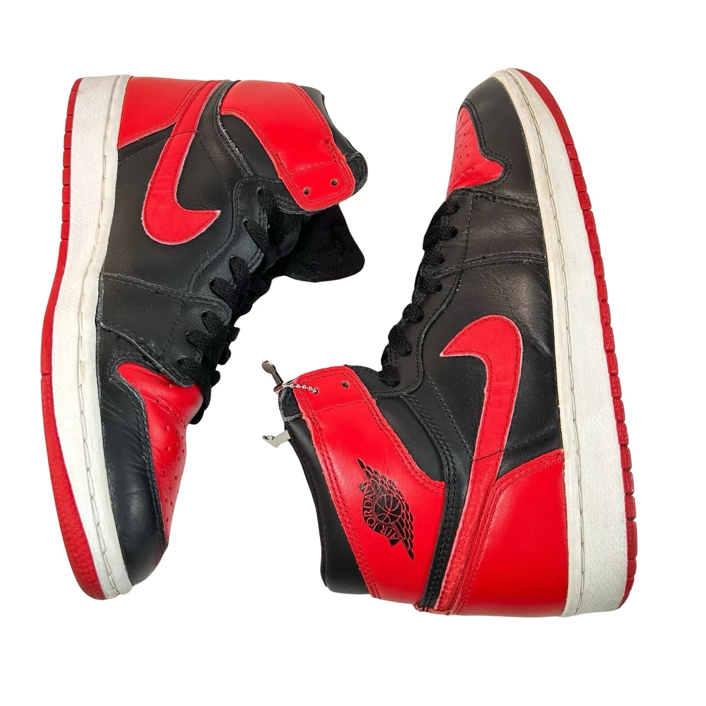 136066 061 Jordan 1 Retro Bred (2001) [USED] - 9 M (Used) (Slight Sole Separation)