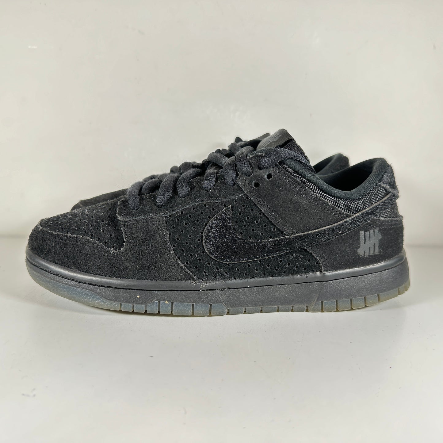DO9329 001 Nike Dunk Low SP Undefeated 5 On It Black [USED] - 7 M (Used)