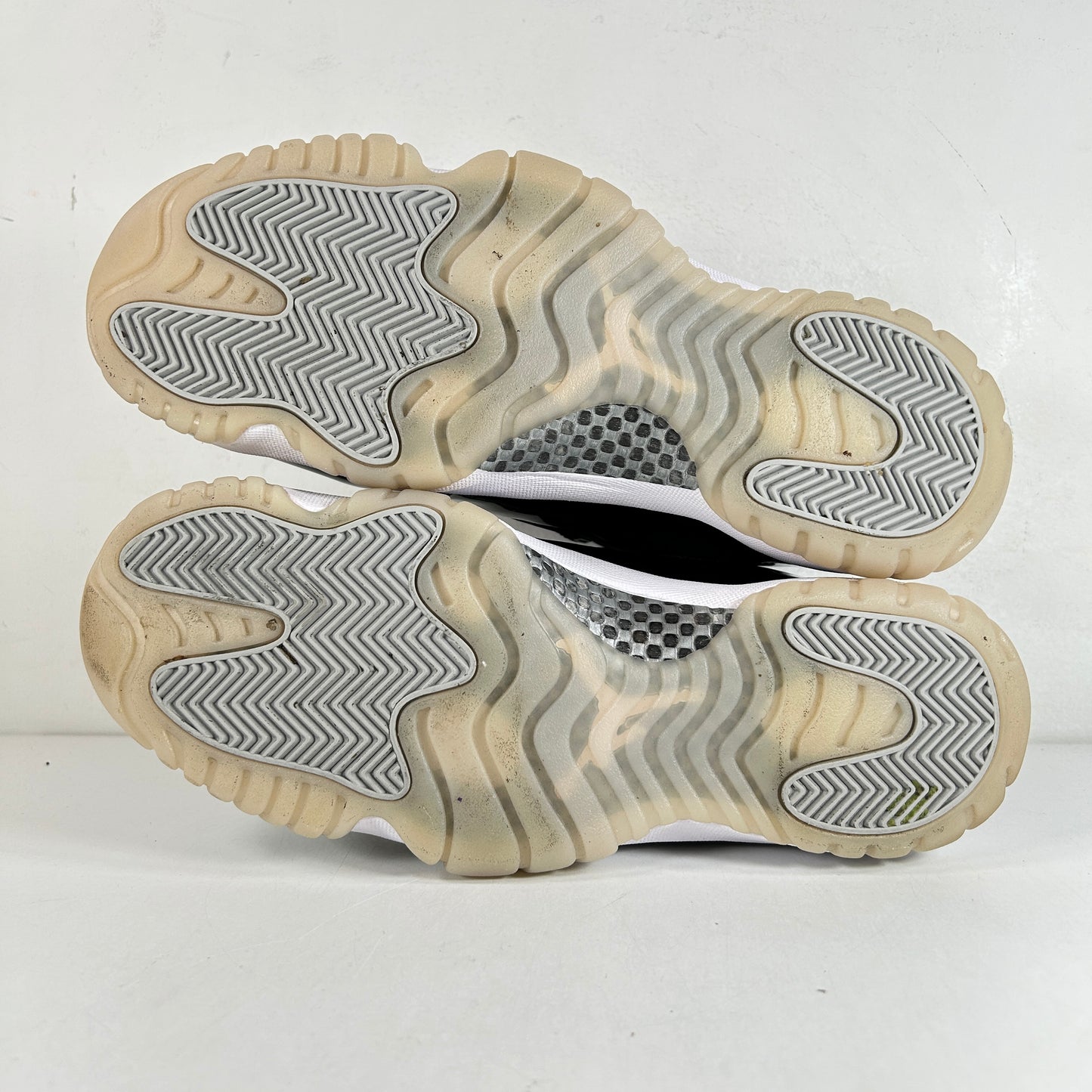 CT8012 011 Jordan 11 Jubilee [USED] - 10 M (Used)