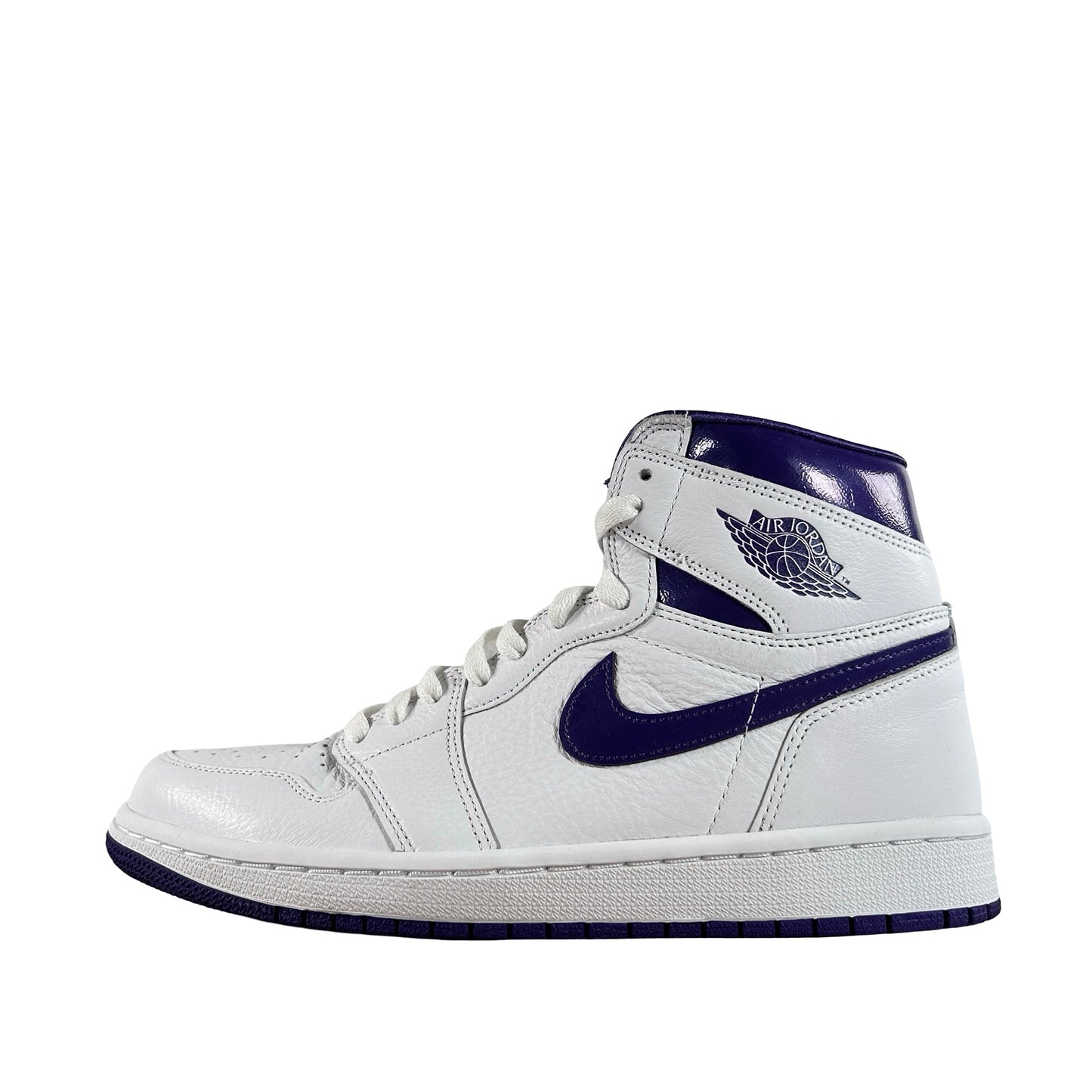 CD0461 151 Wmns Jordan 1 Retro High Court Purple [USED] - 9.5 W (Used)