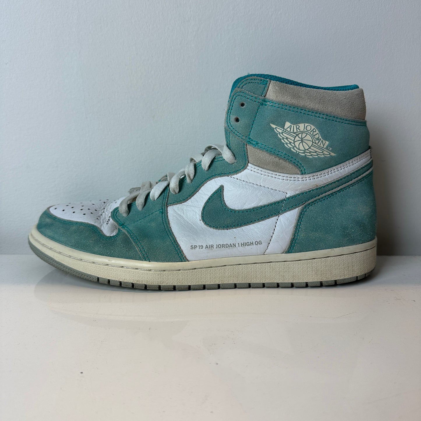 555088 311 Jordan 1 Turbo Green [USED] - 11.5 M (Used) (No Box)